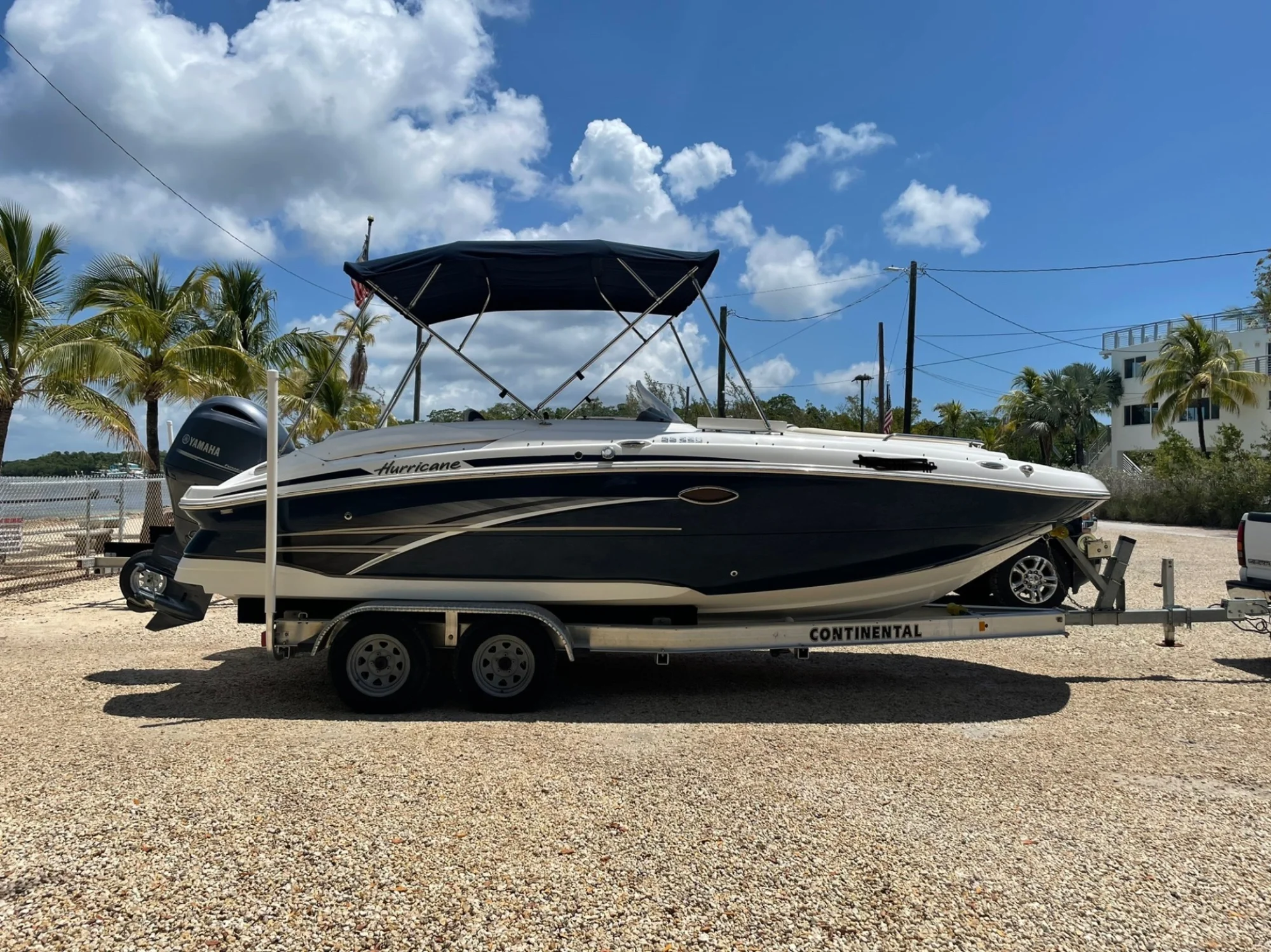 2017 Hurricane SunDeck 2200 OB - Image 2