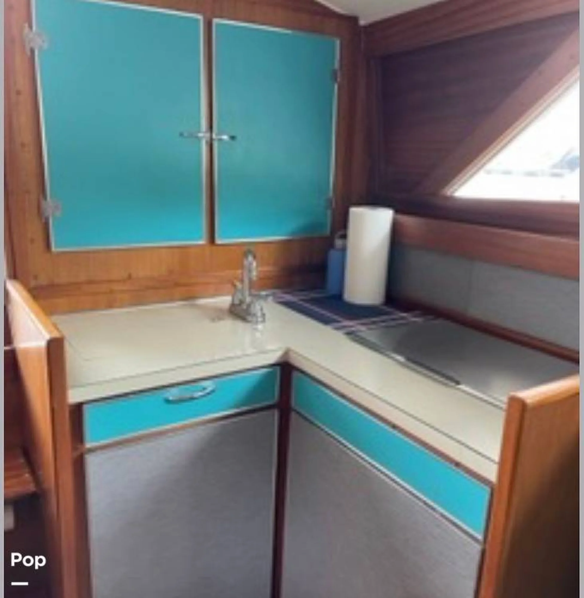 1967 Chris-Craft Cavalier 33 - Image 4