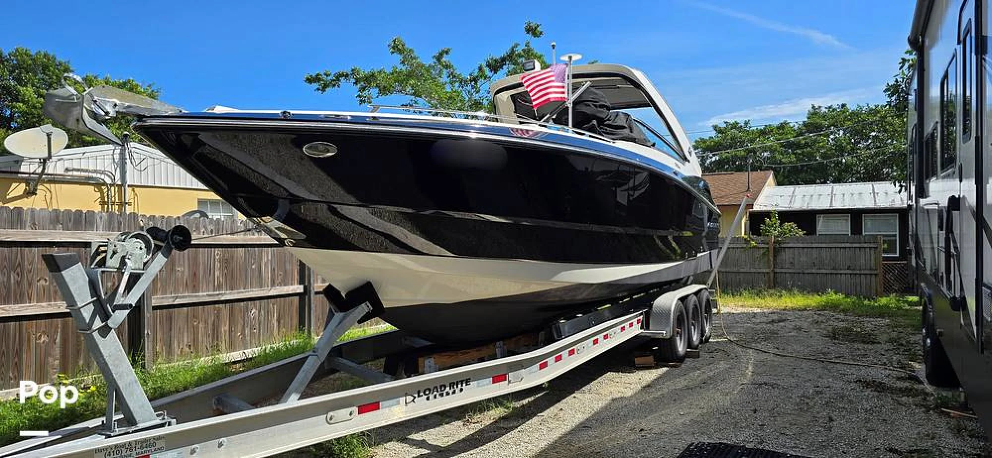 2012 Monterey 328 Super Sport - Image 3