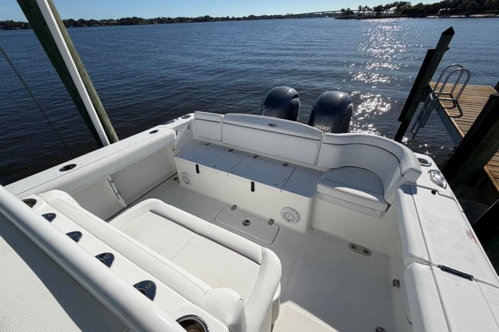 Sea Hunt Ultra 275 SE - Image 3