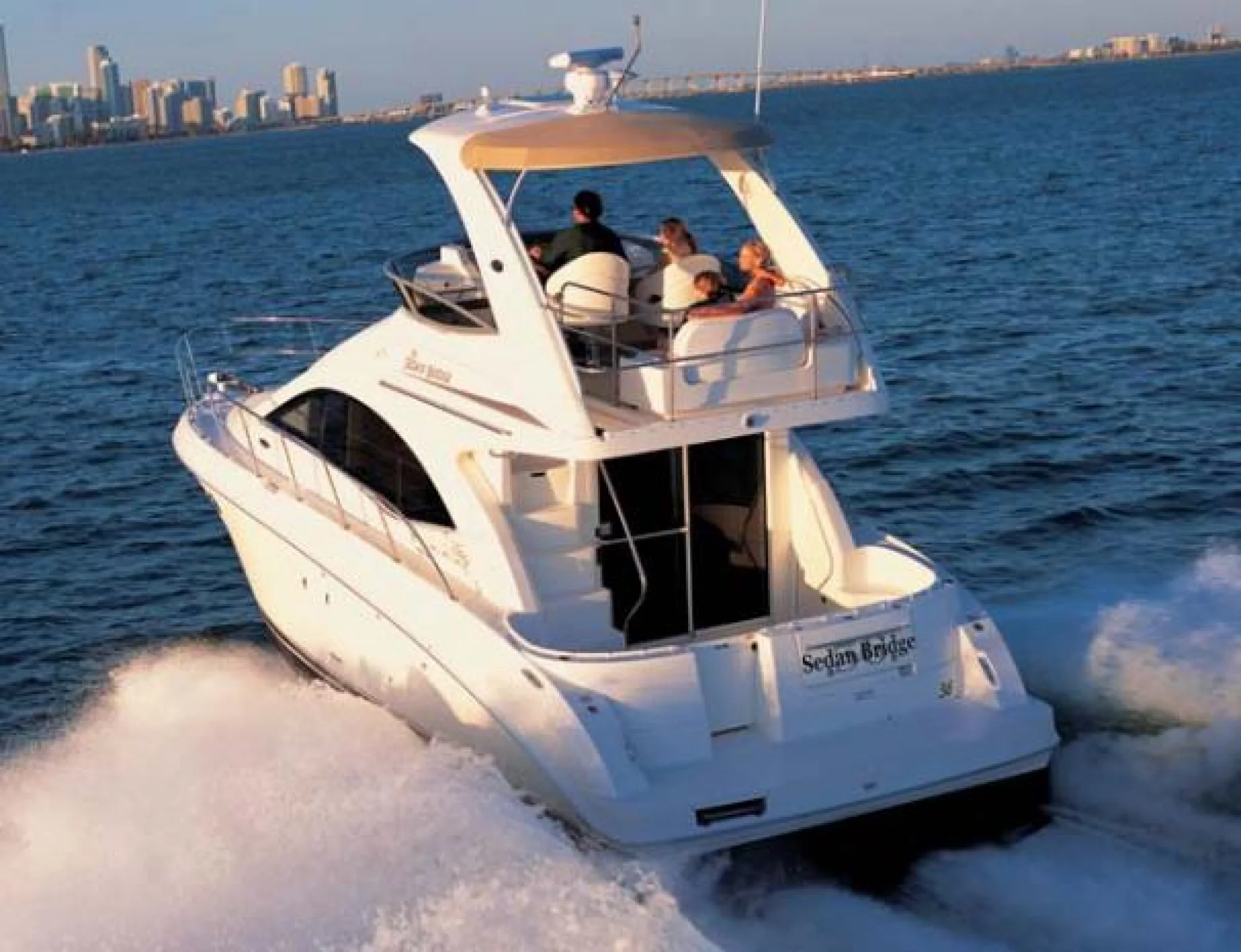 Sea Ray 36 Sedan Bridge - Image 2