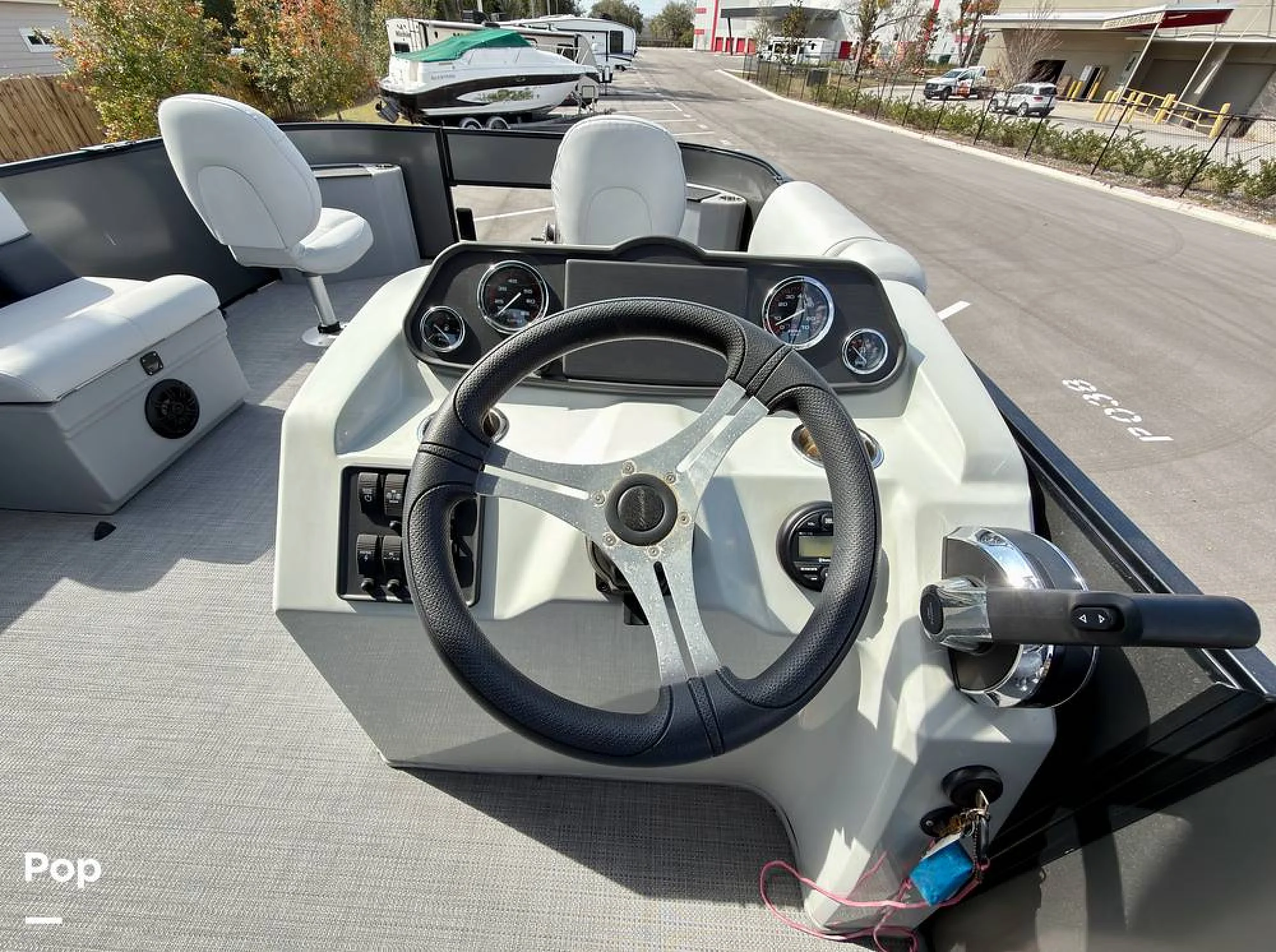 2023 Bentley 220 FNC - Image 5