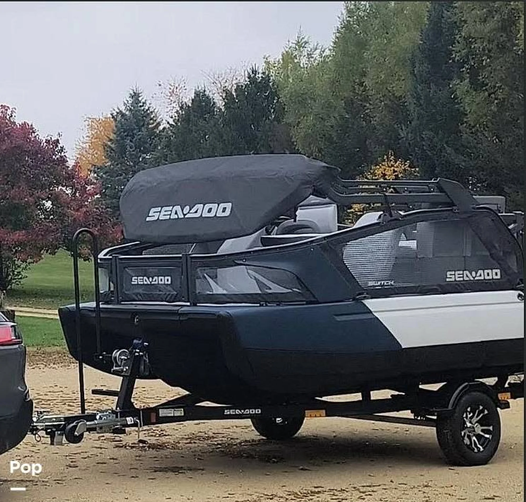 2024 Sea-Doo Switch Sport Compact - Image 2