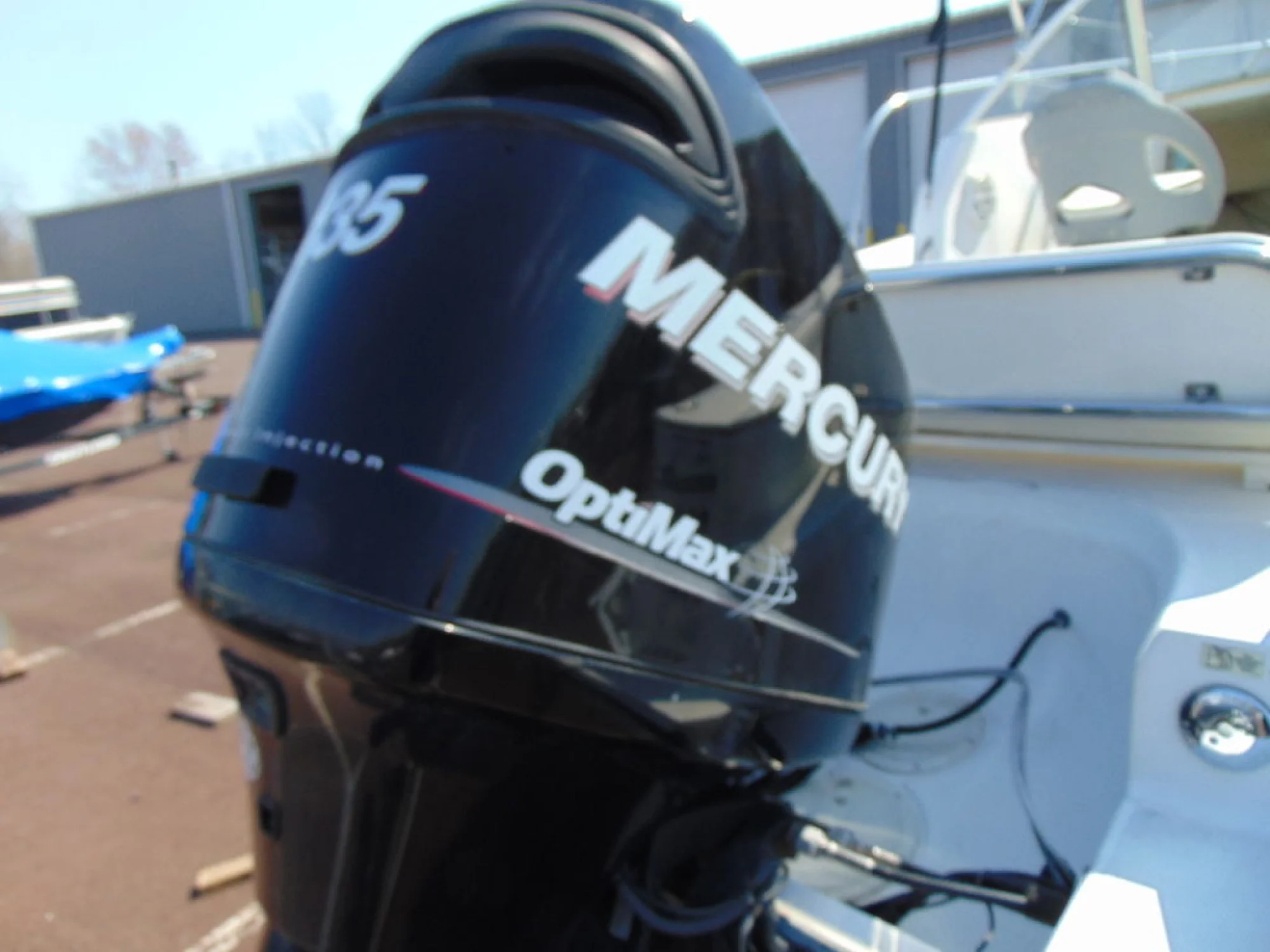 Trophy 1902 Walk Around Cuddy - Image 5