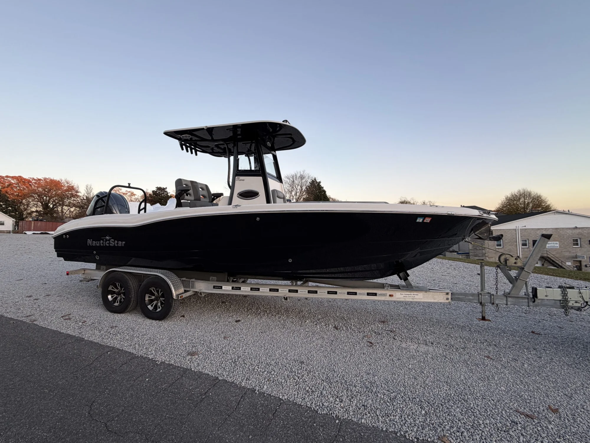 2023 Nautic Star 251 Hybrid - Main Image