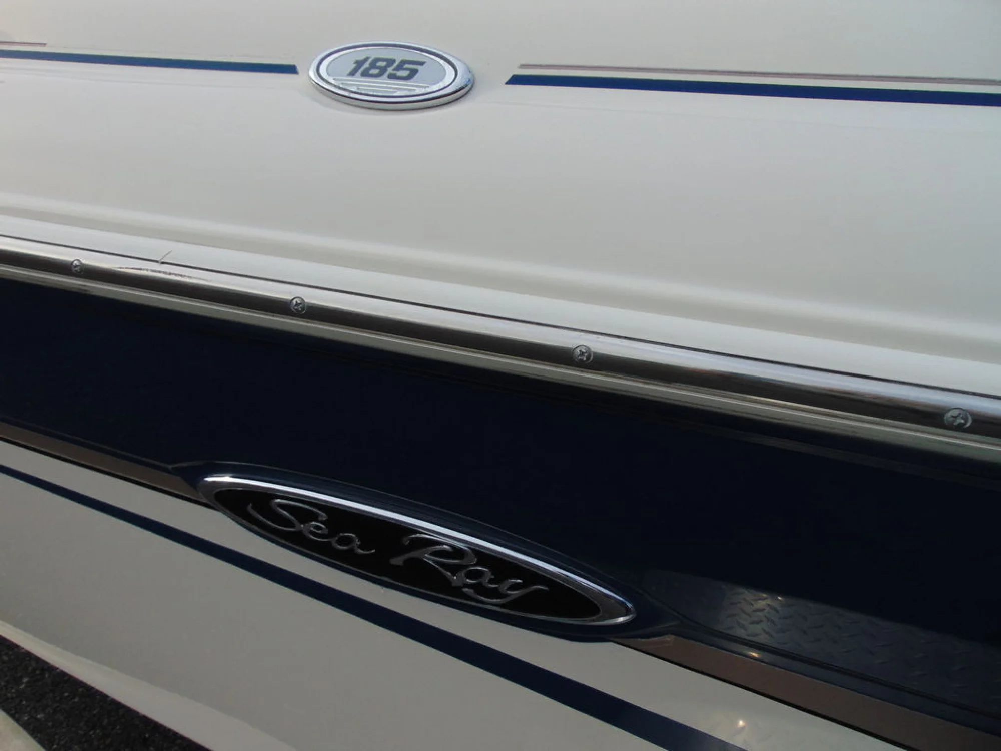 Sea Ray 185 BR - Image 5