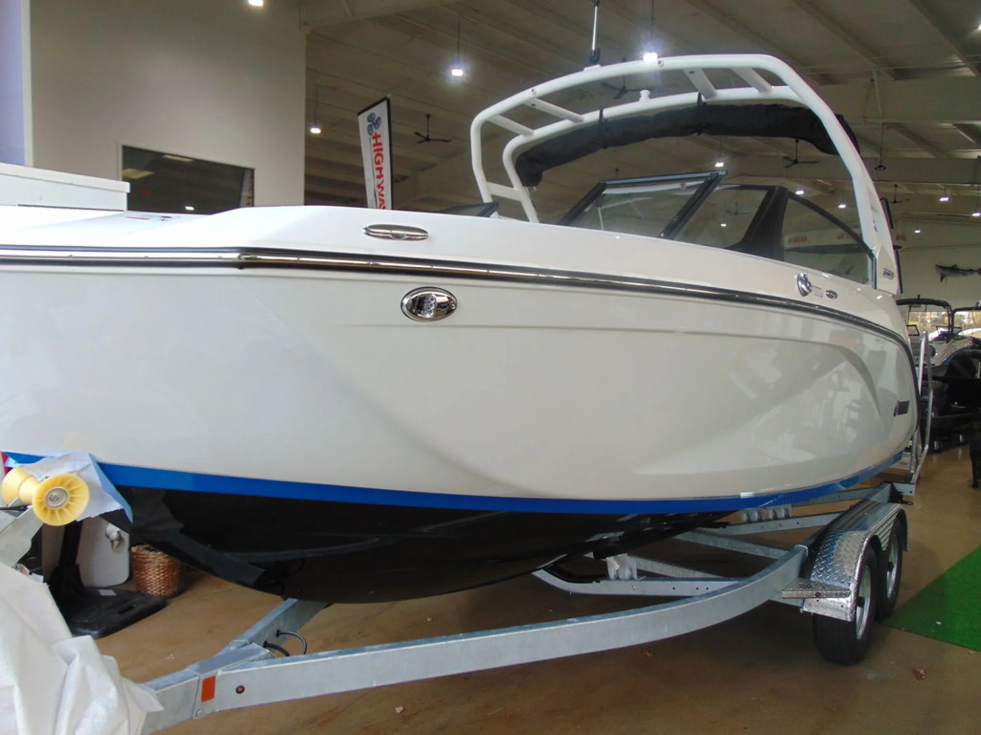 Yamaha Boats 222SD - Image 3