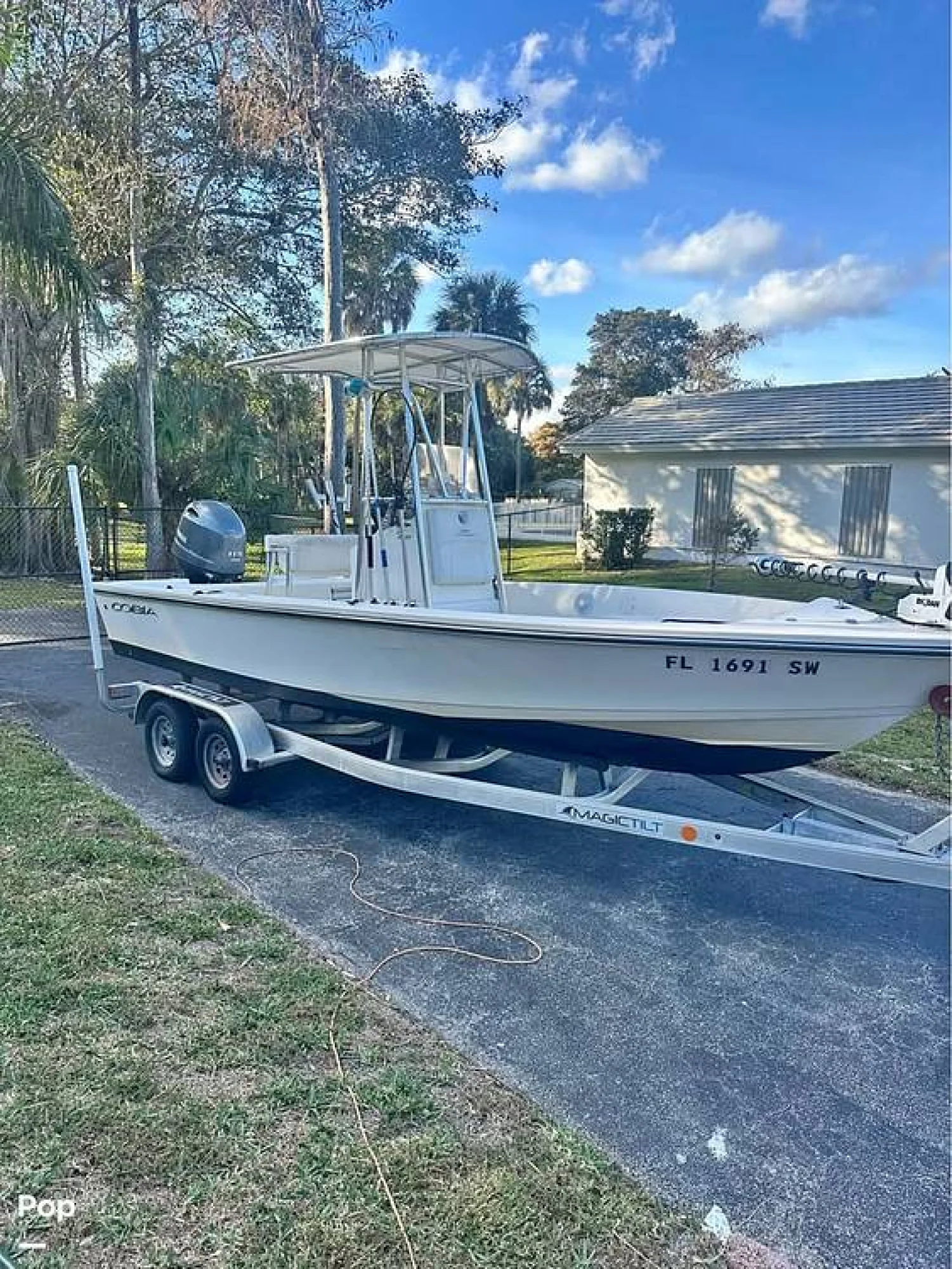 2021 Cobia 220 CC - Main Image