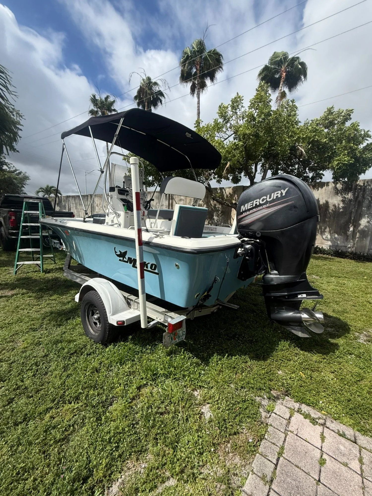 2015 Mako CPX 19 - Image 2