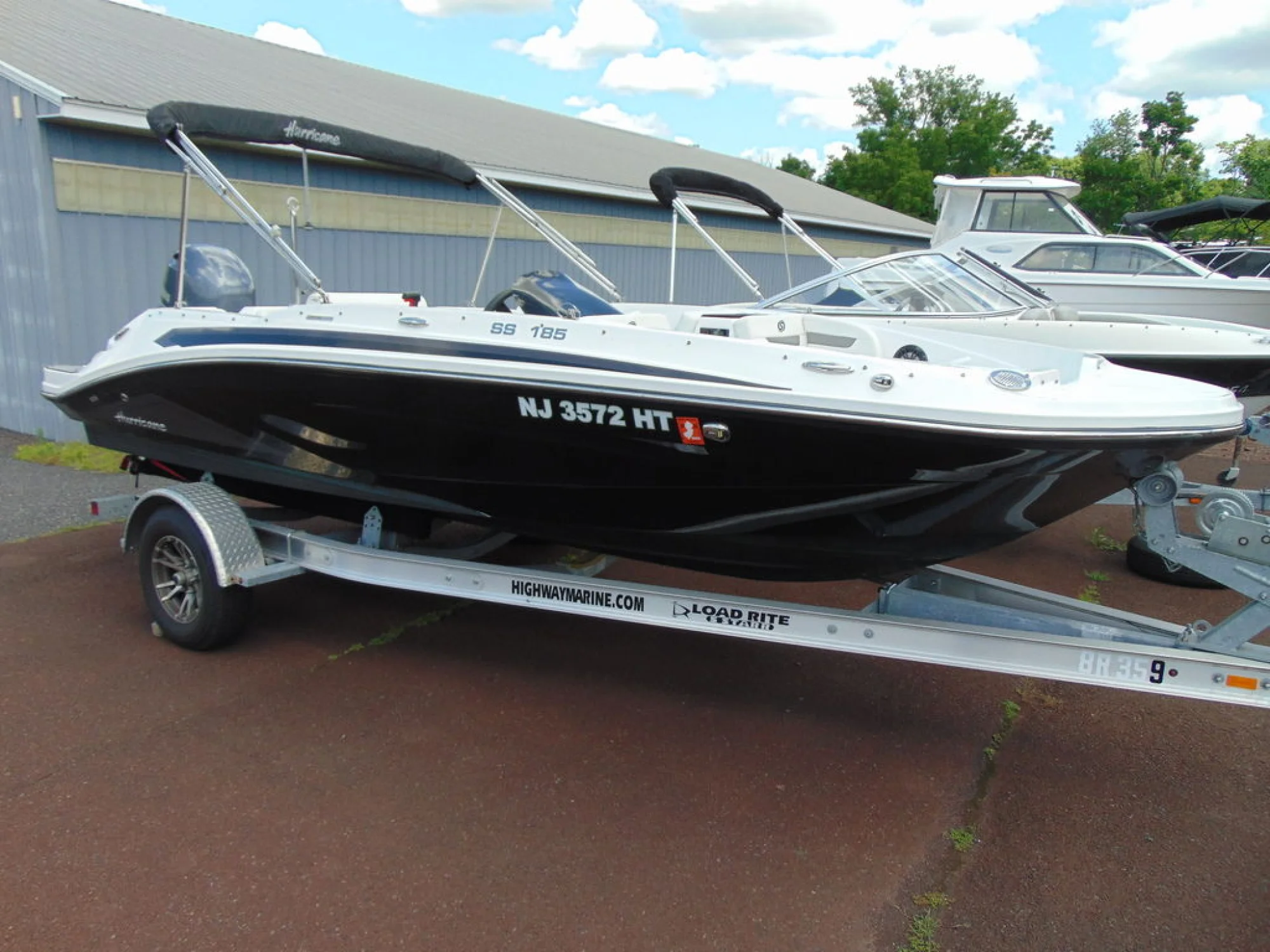 Hurricane SunDeck Sport 185 OB