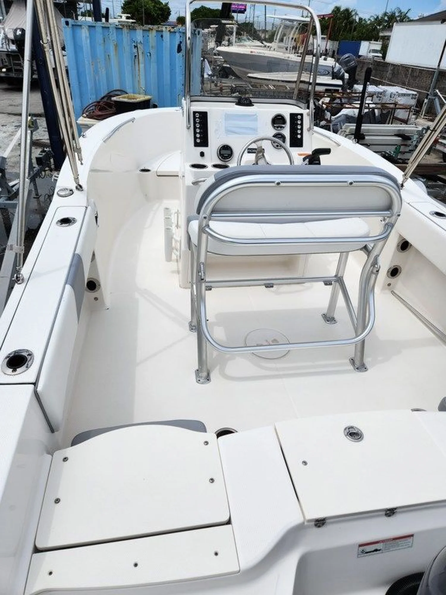 2020 ROBALO R180 - Image 3