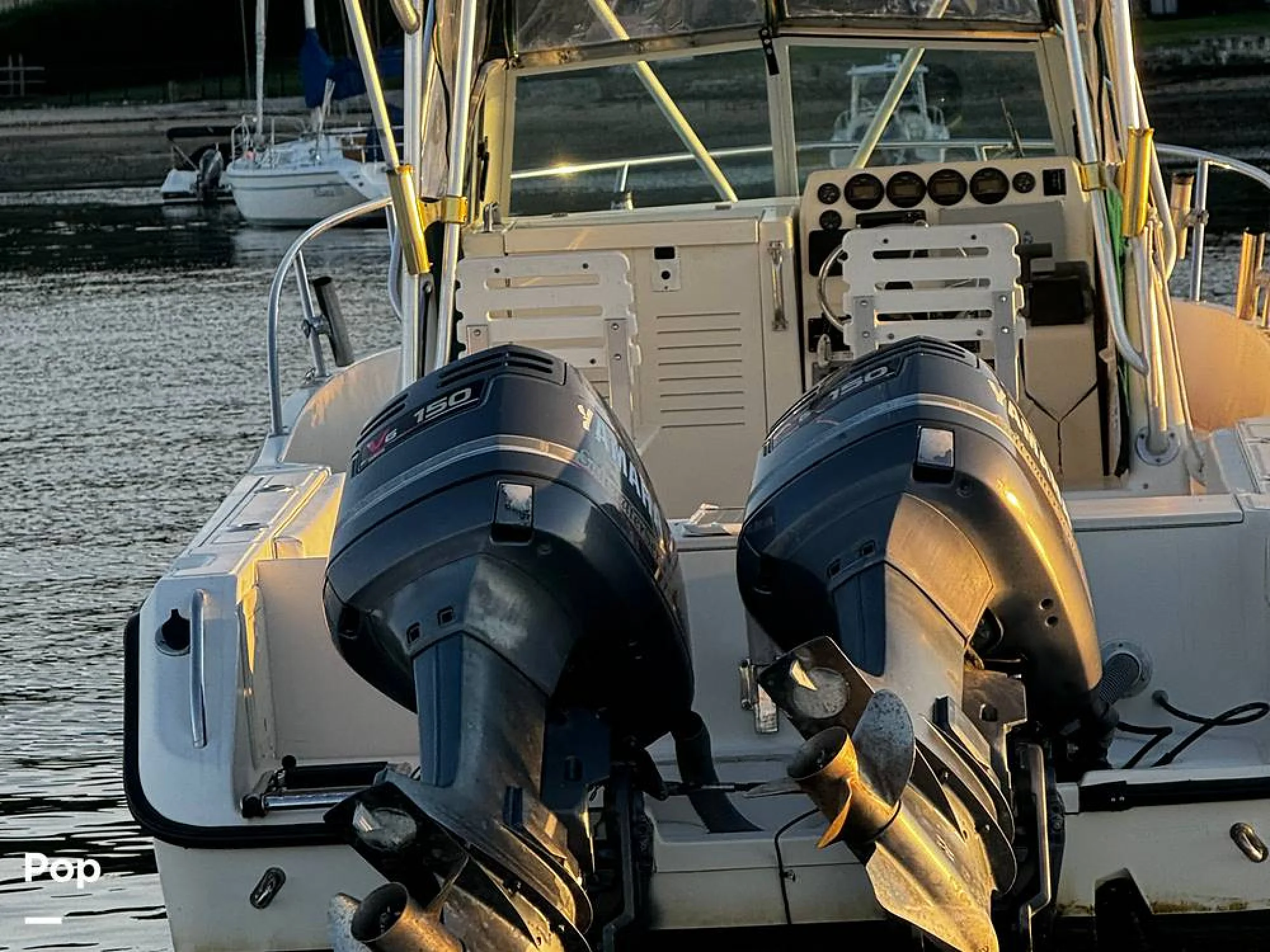 1998 Pursuit 2470 WA - Image 2
