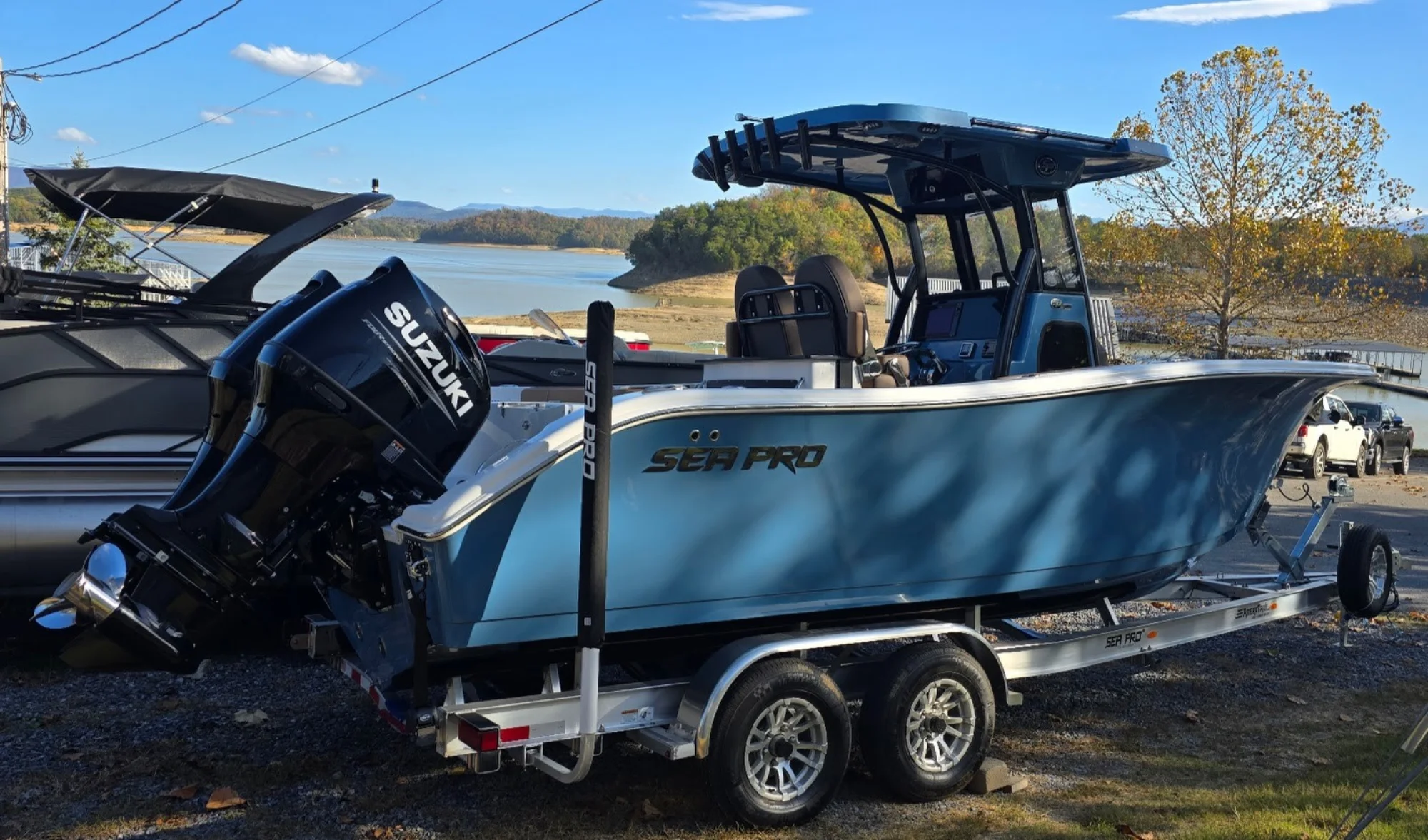 2025 Sea Pro 262 DLX w/ Trailer