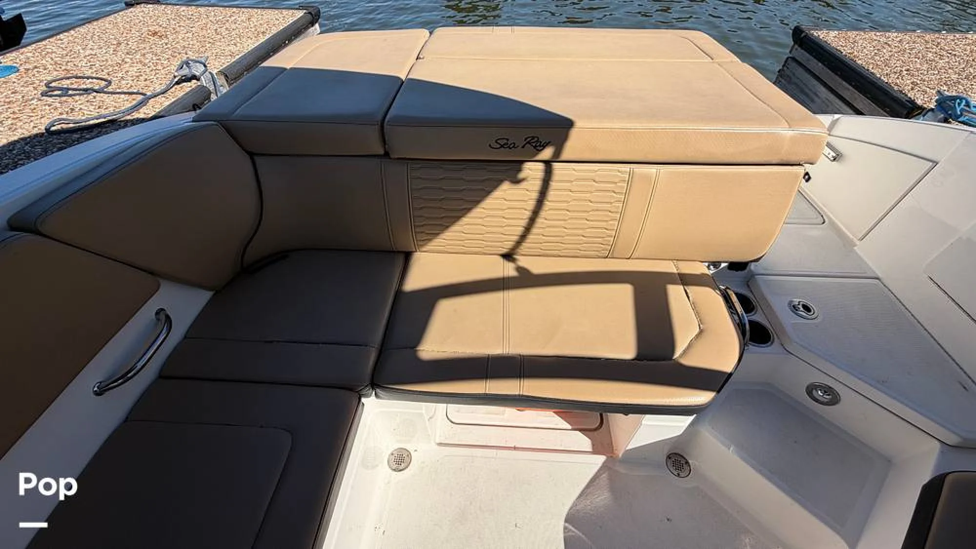 2022 Sea Ray SPX 230 I/O - Image 5