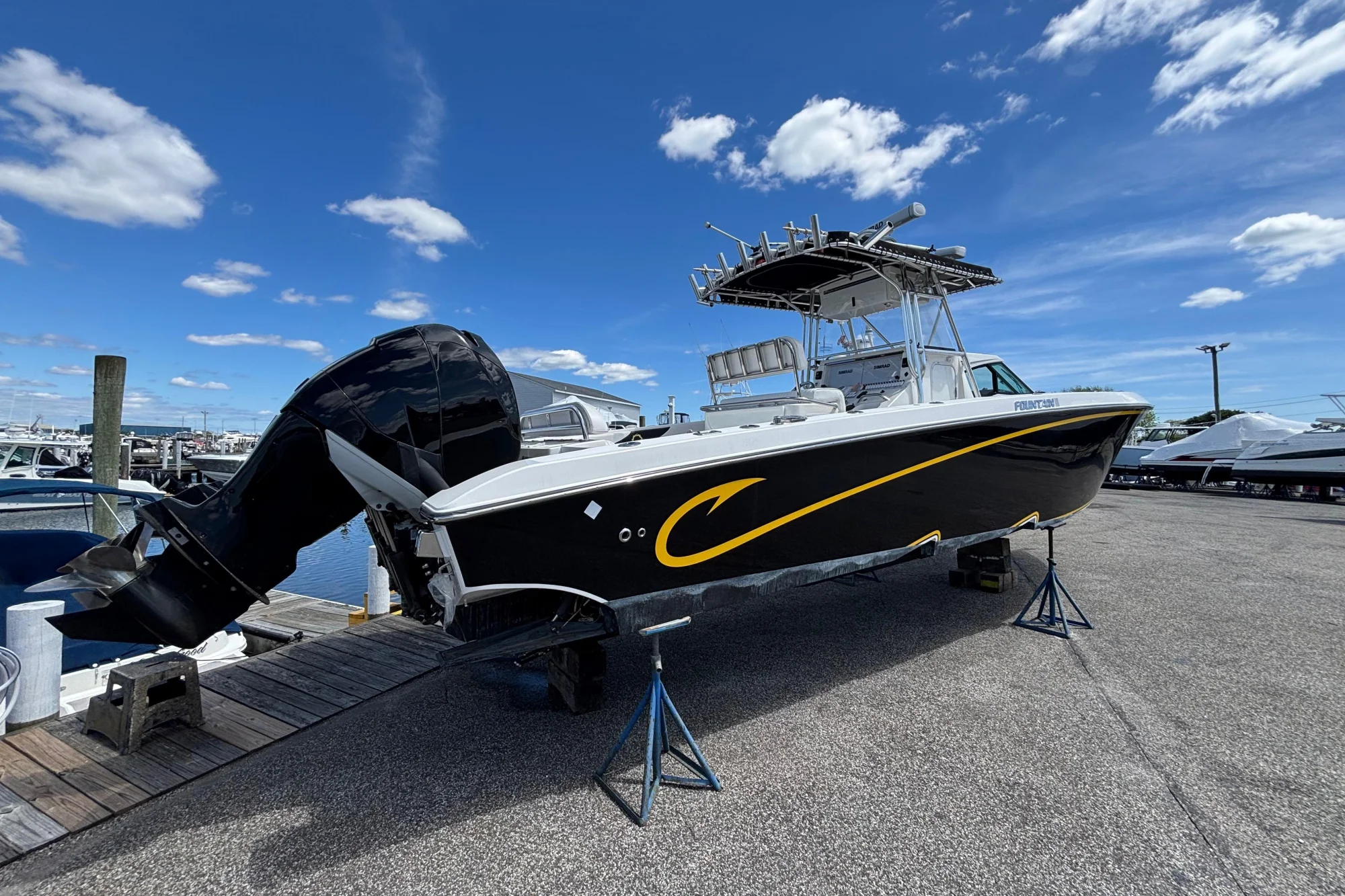 2007 Fountain 34 Center Console - Image 2