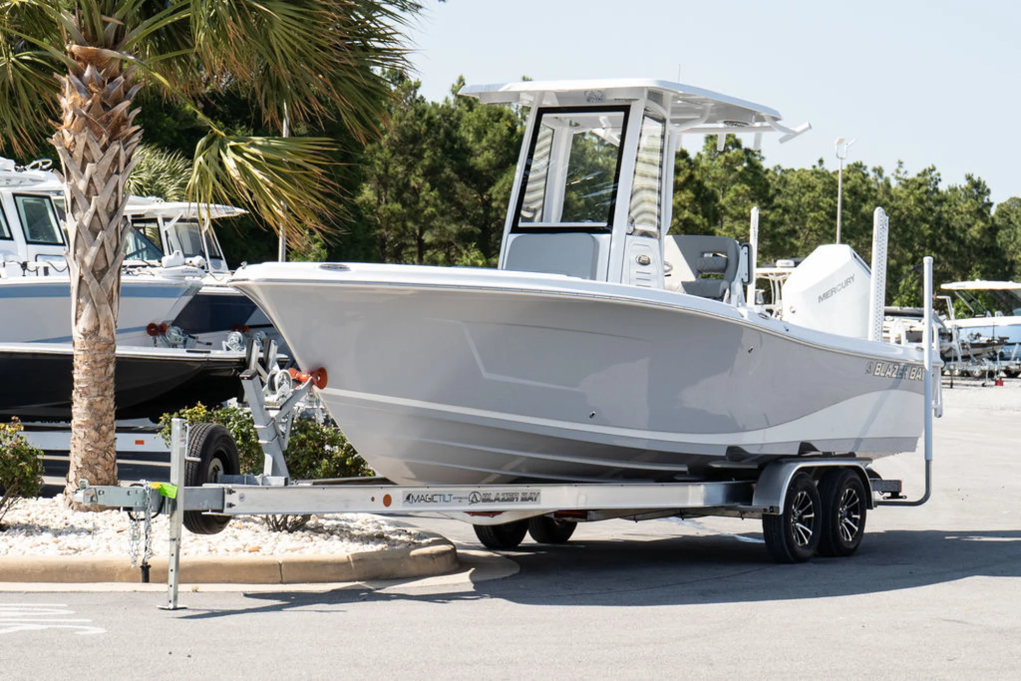 BLAZER BAY 2600 MAKAIRA - Image 2