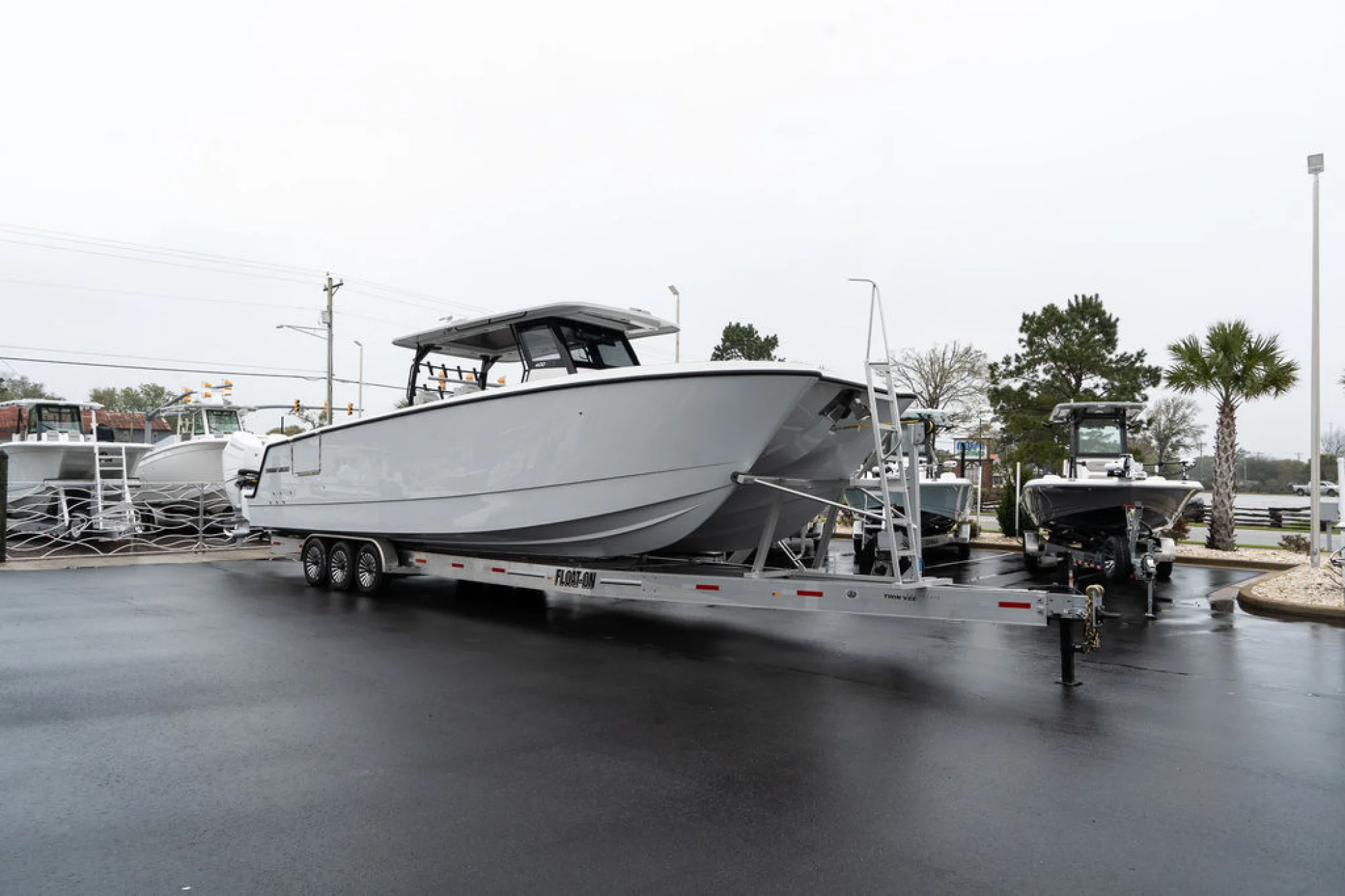 Twin Vee 400 GFX-2 - Image 4