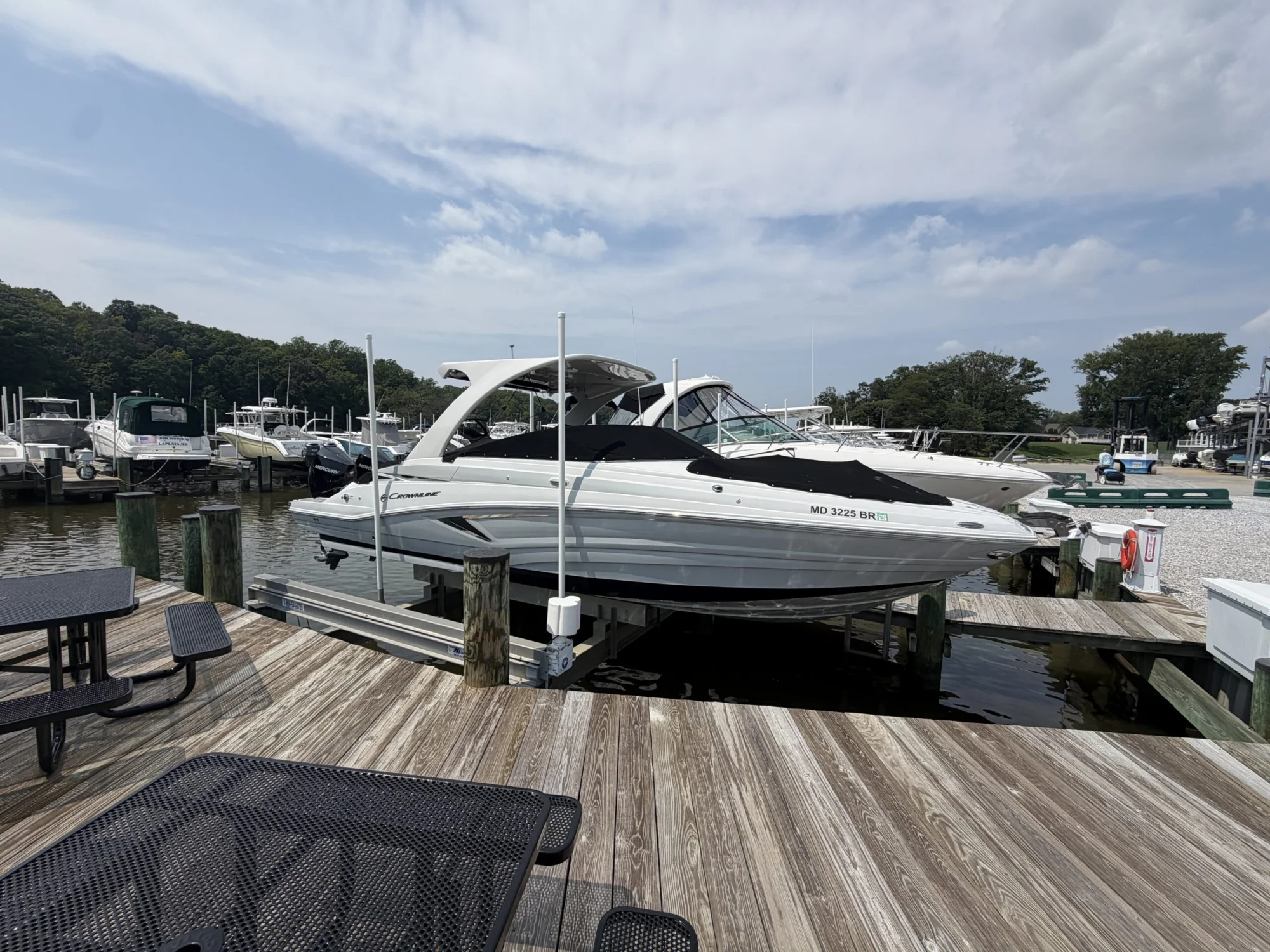 2021 Crownline Eclipse E305 XS