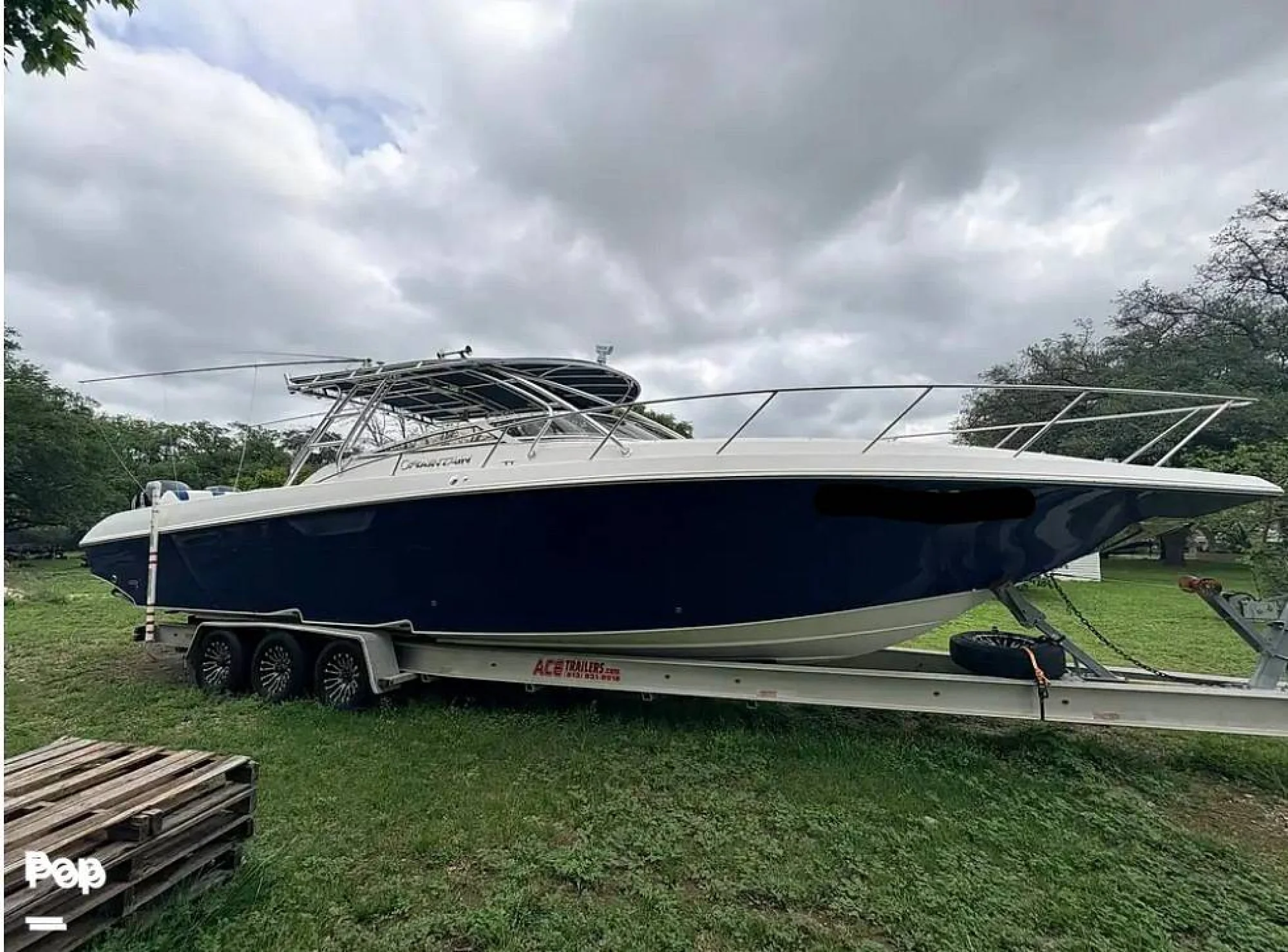 2009 Fountain LX 38 - Image 5