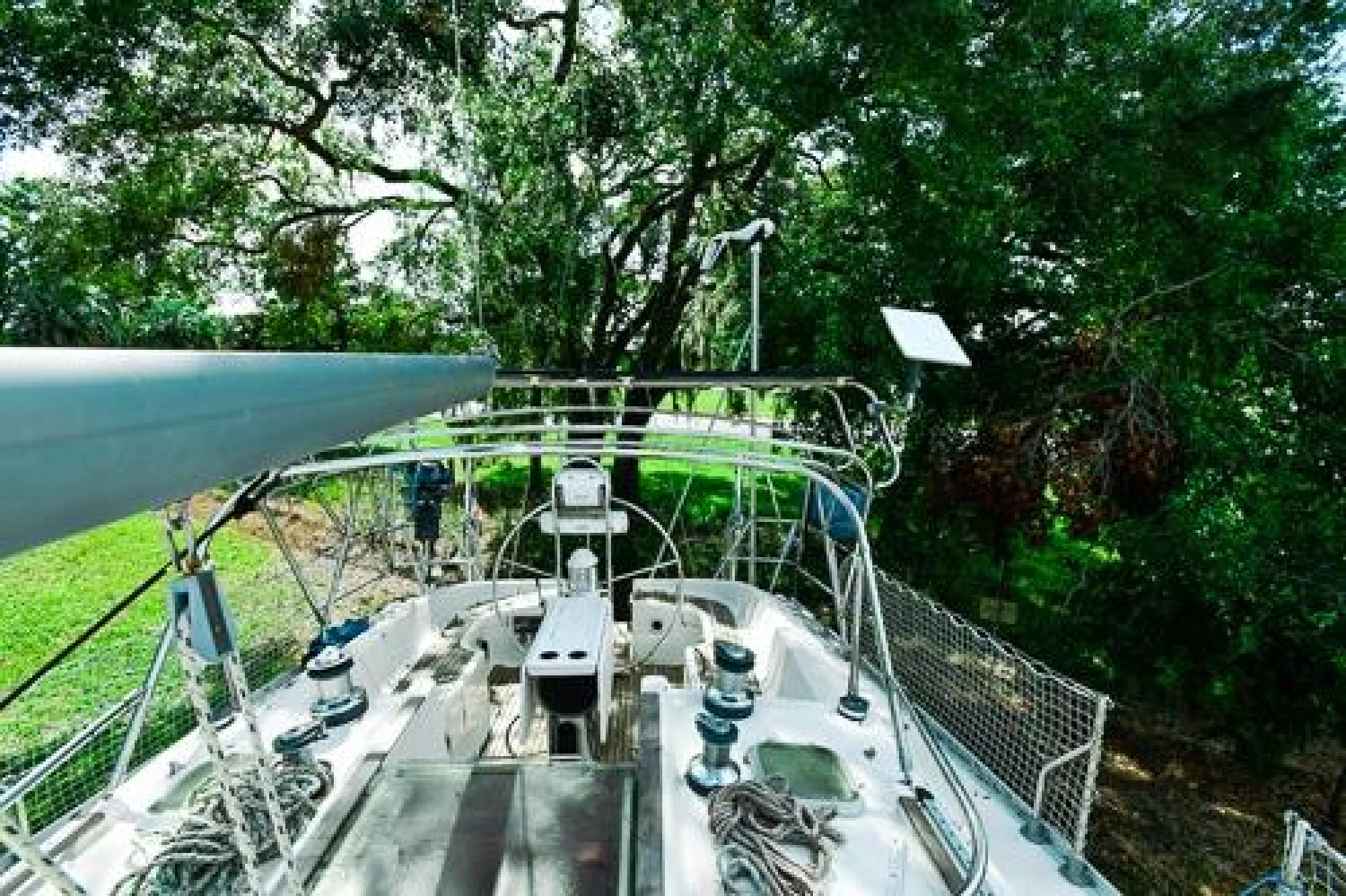 Jeanneau Sun Odyssey 42.2 - Image 5