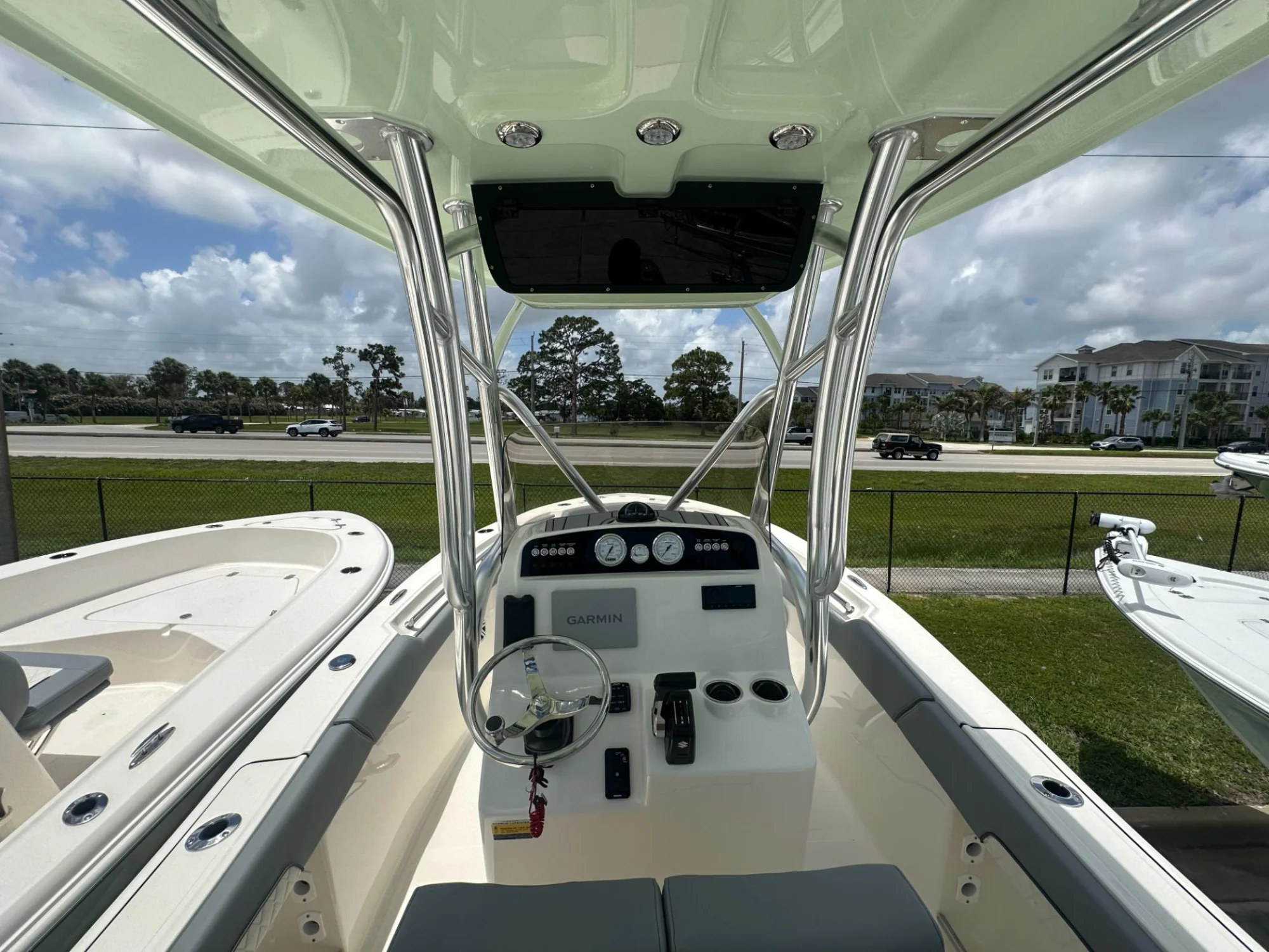 2026 Pioneer 202 Sportfish - Image 5