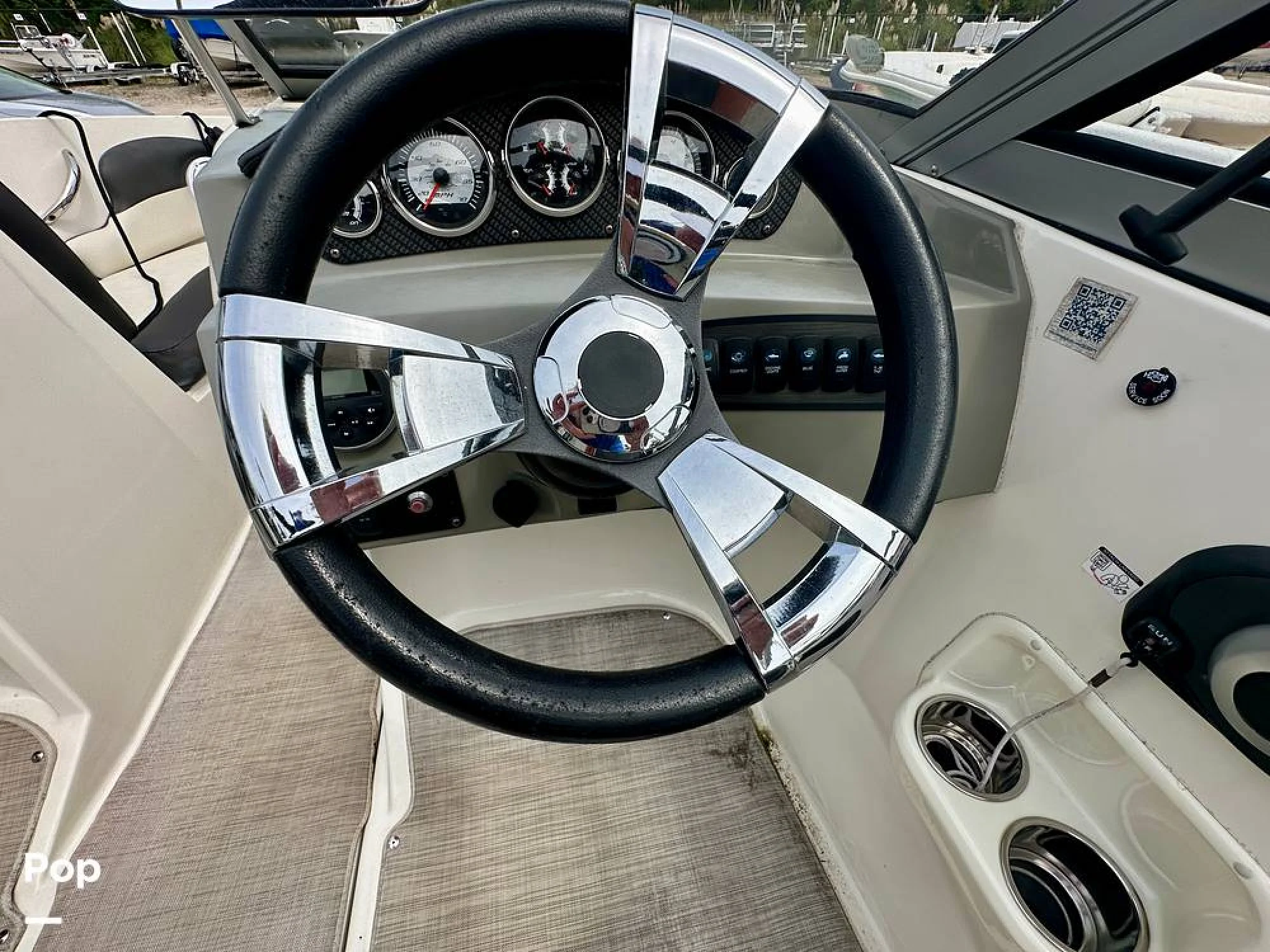 2018 Stingray 198 LX - Image 4