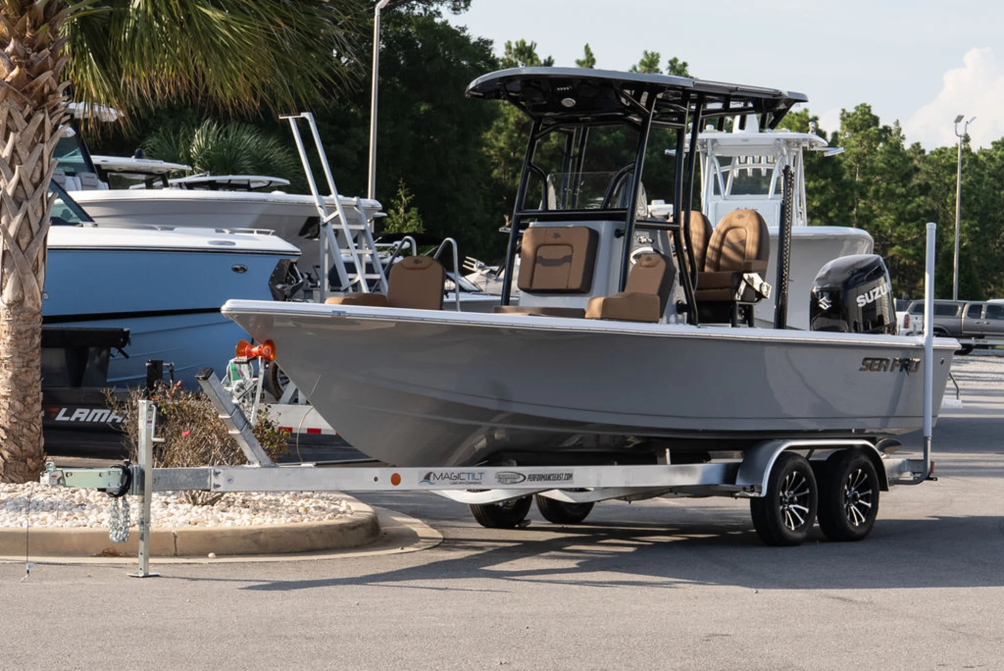 Sea Pro 230DLX - Image 2