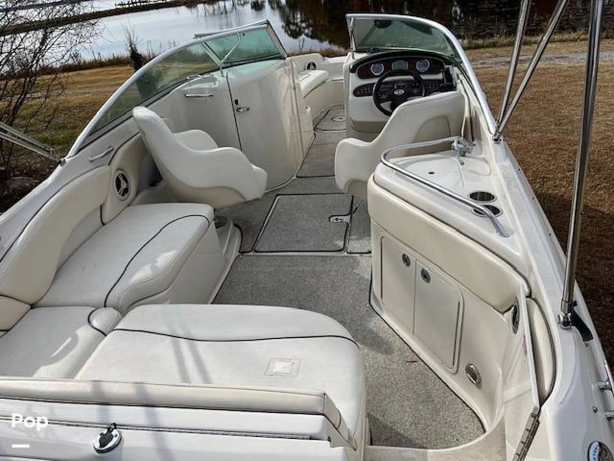 2008 Sea Ray 240 Sundeck - Image 2