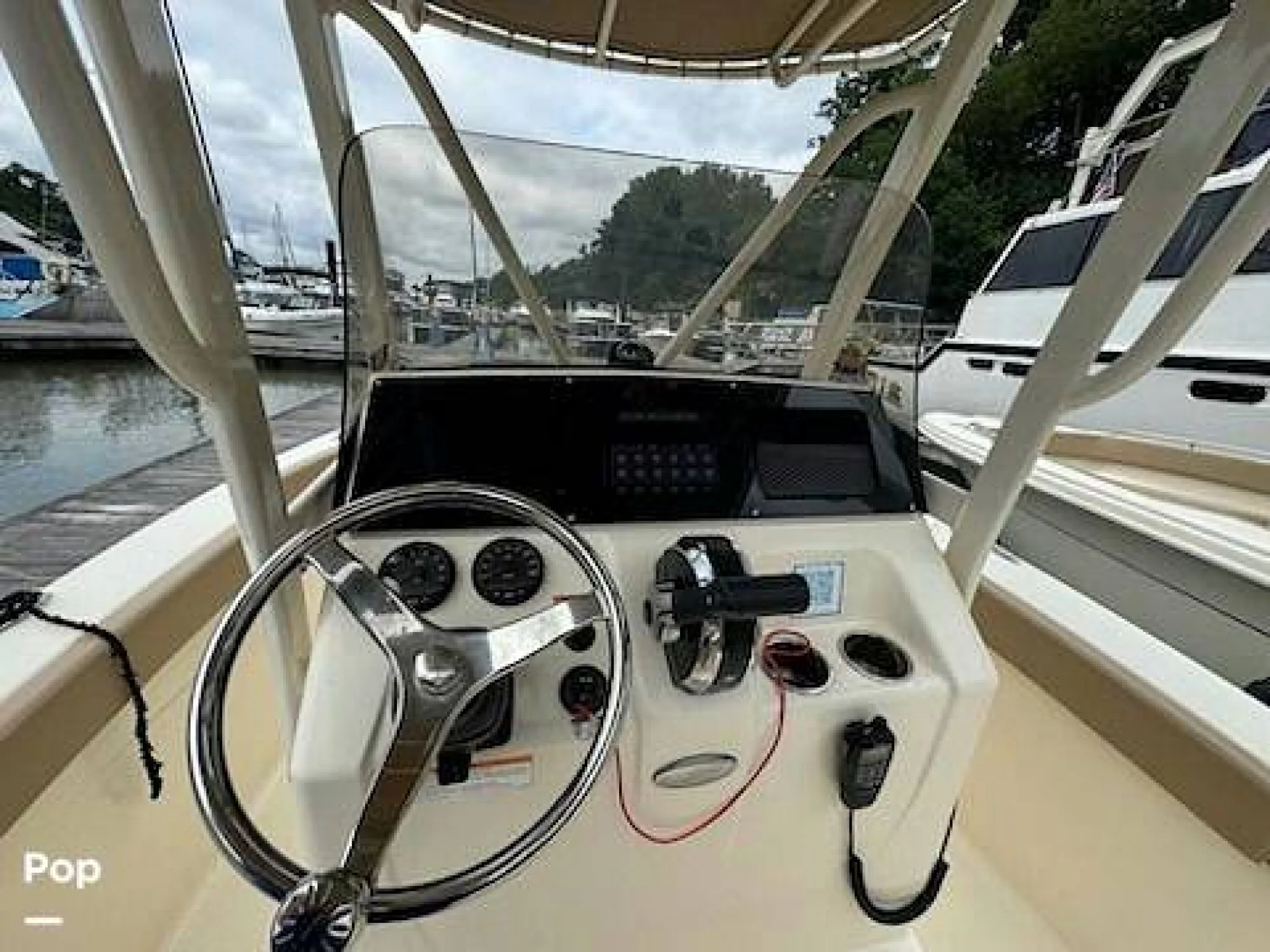 2023 Scout 215 XSF - Image 4