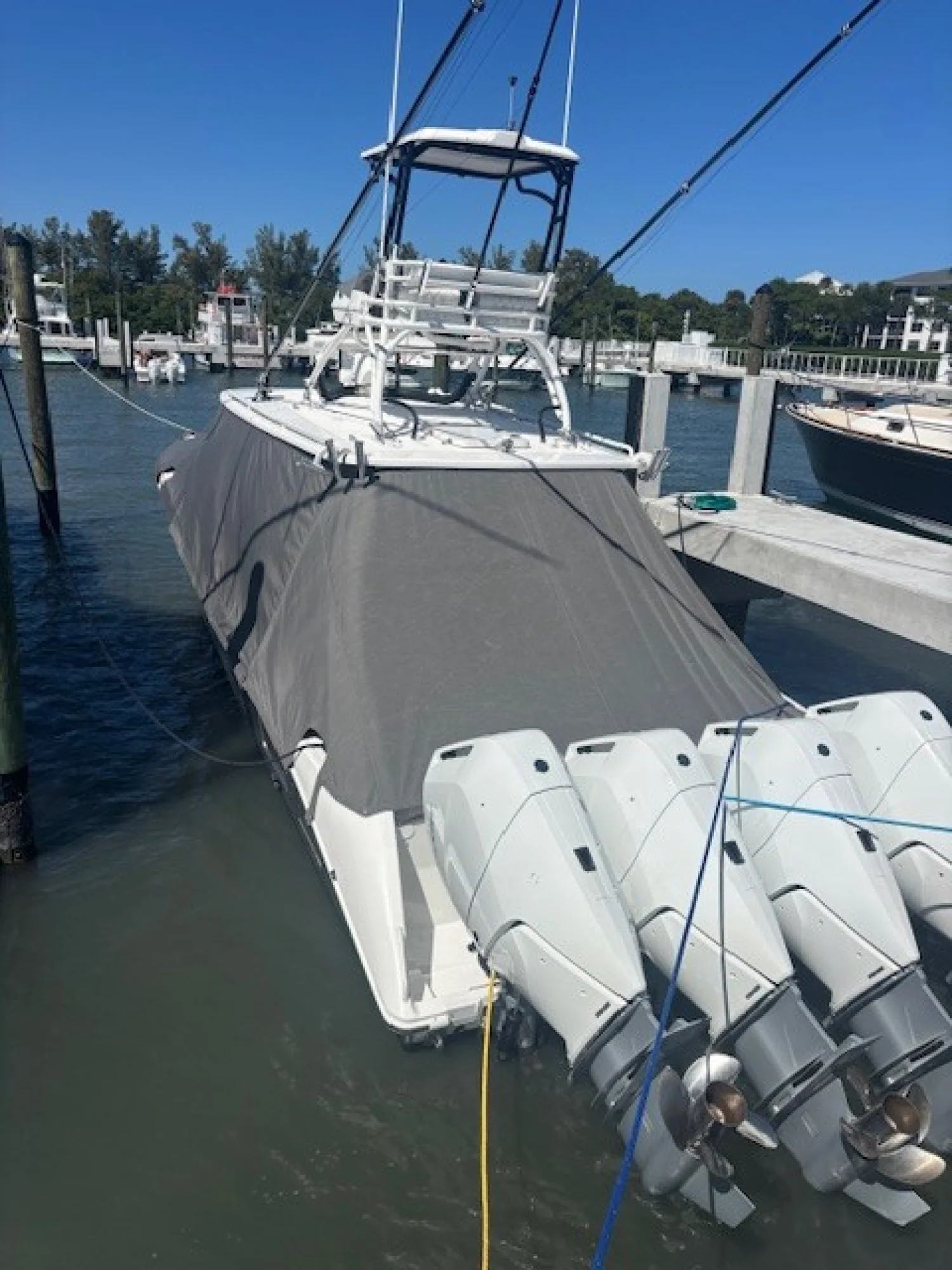 2018 Everglades 435 CC