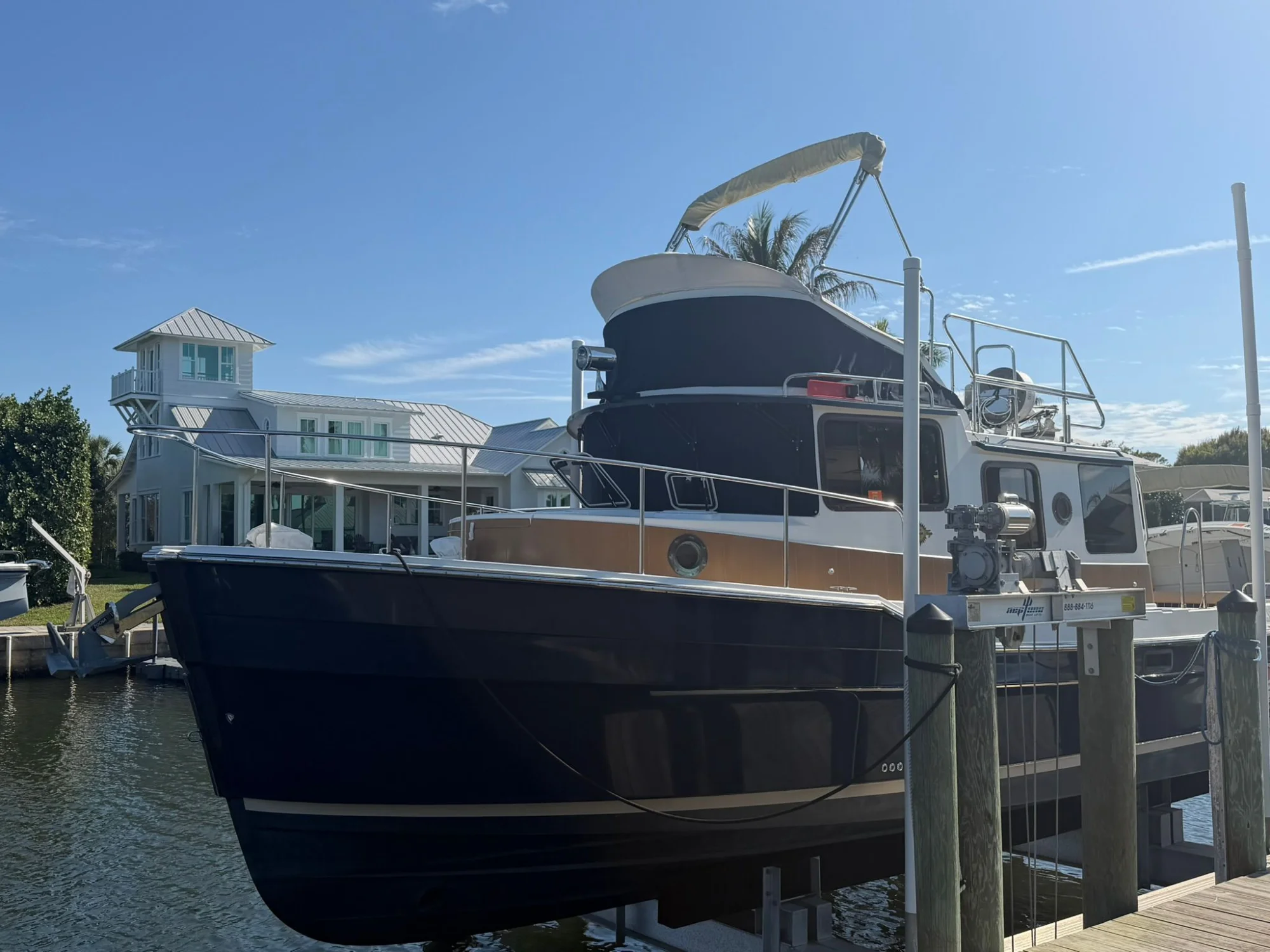 2013 Ranger Tugs R-31 CB - Main Image