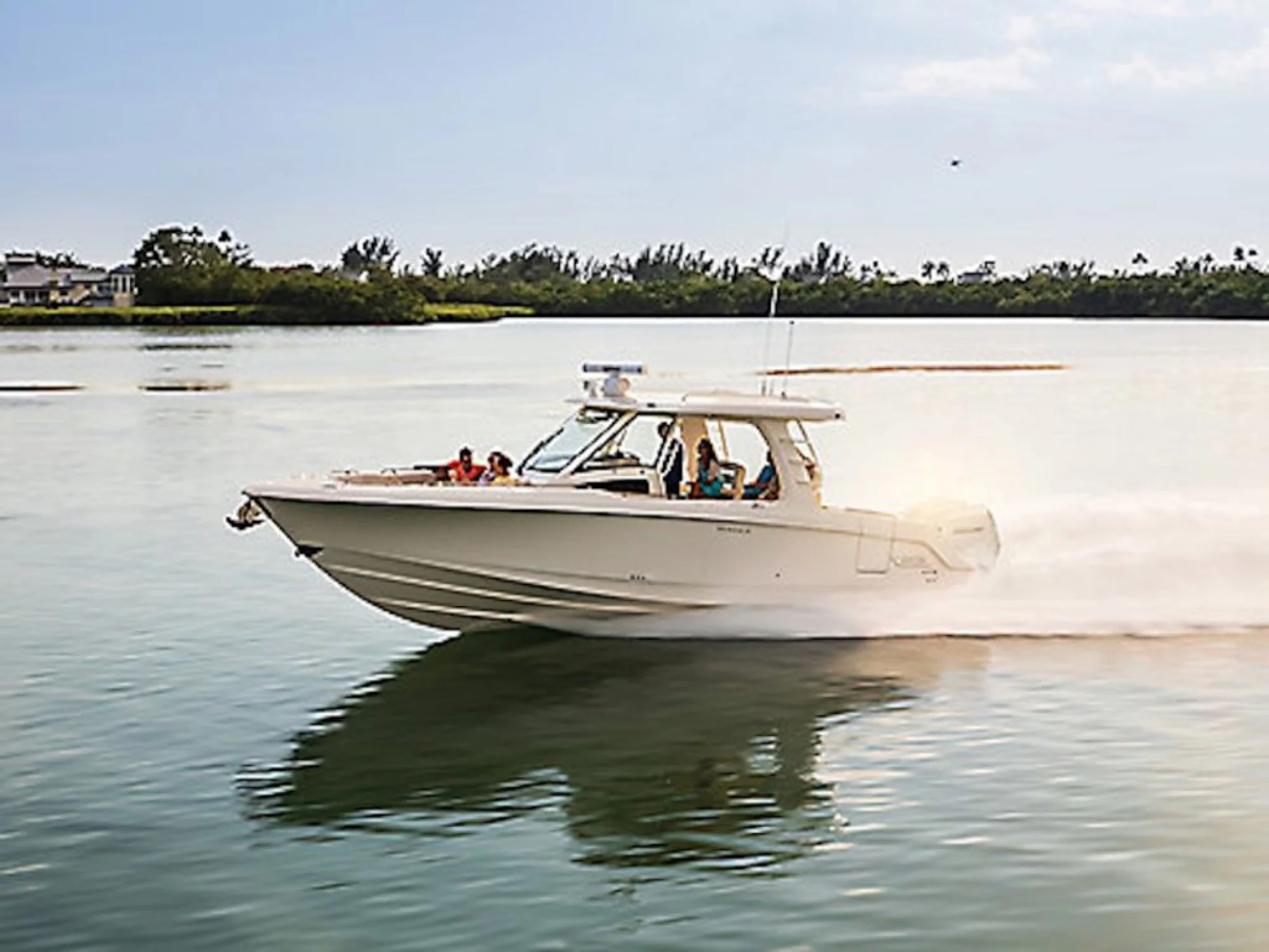 Boston Whaler 350 Realm
