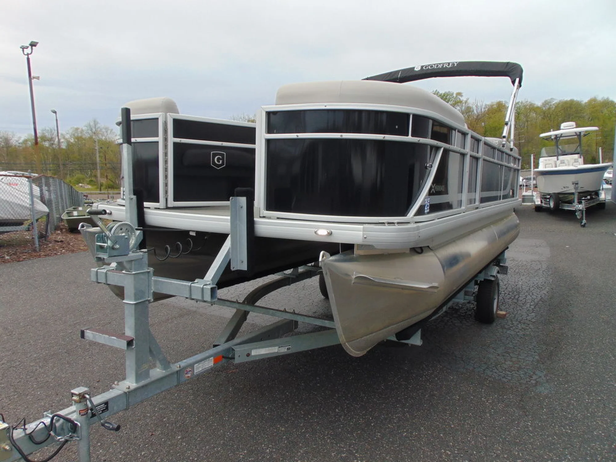 Godfrey Pontoons Xperience 2086 CX - Image 3