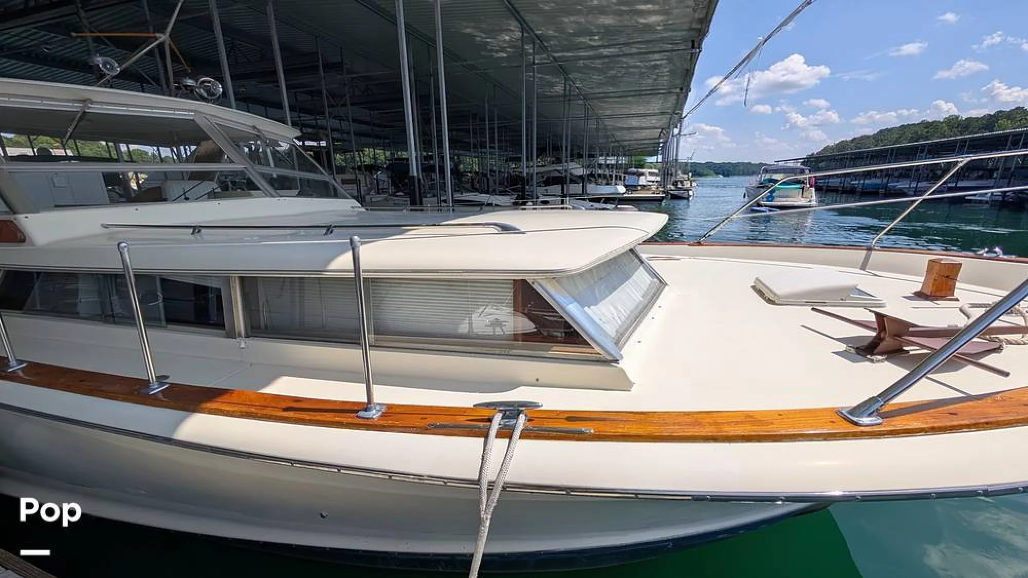 1967 Chris-Craft 38 Commander - Image 3