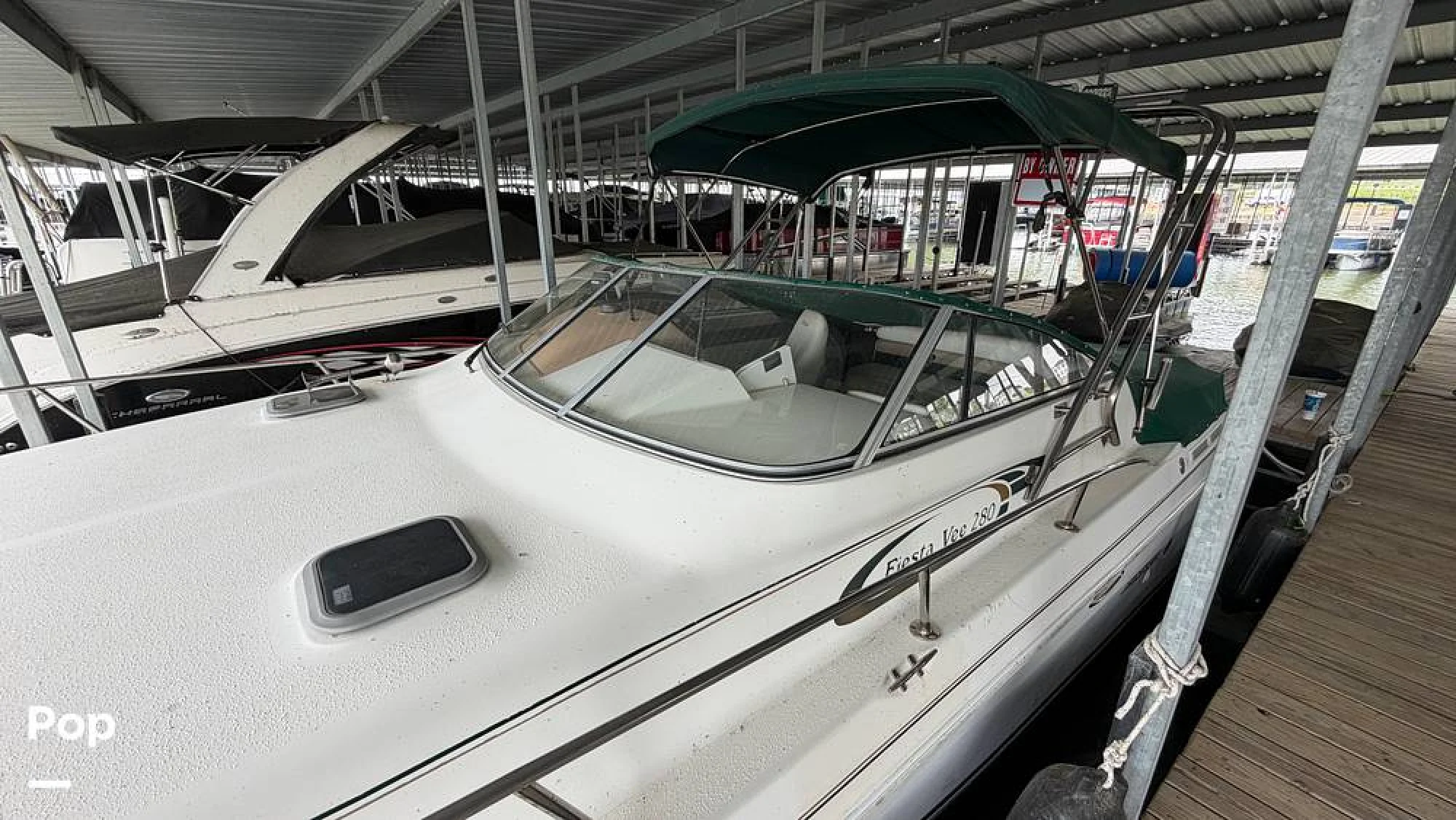 1999 Rinker Fiesta Vee 280 - Image 3