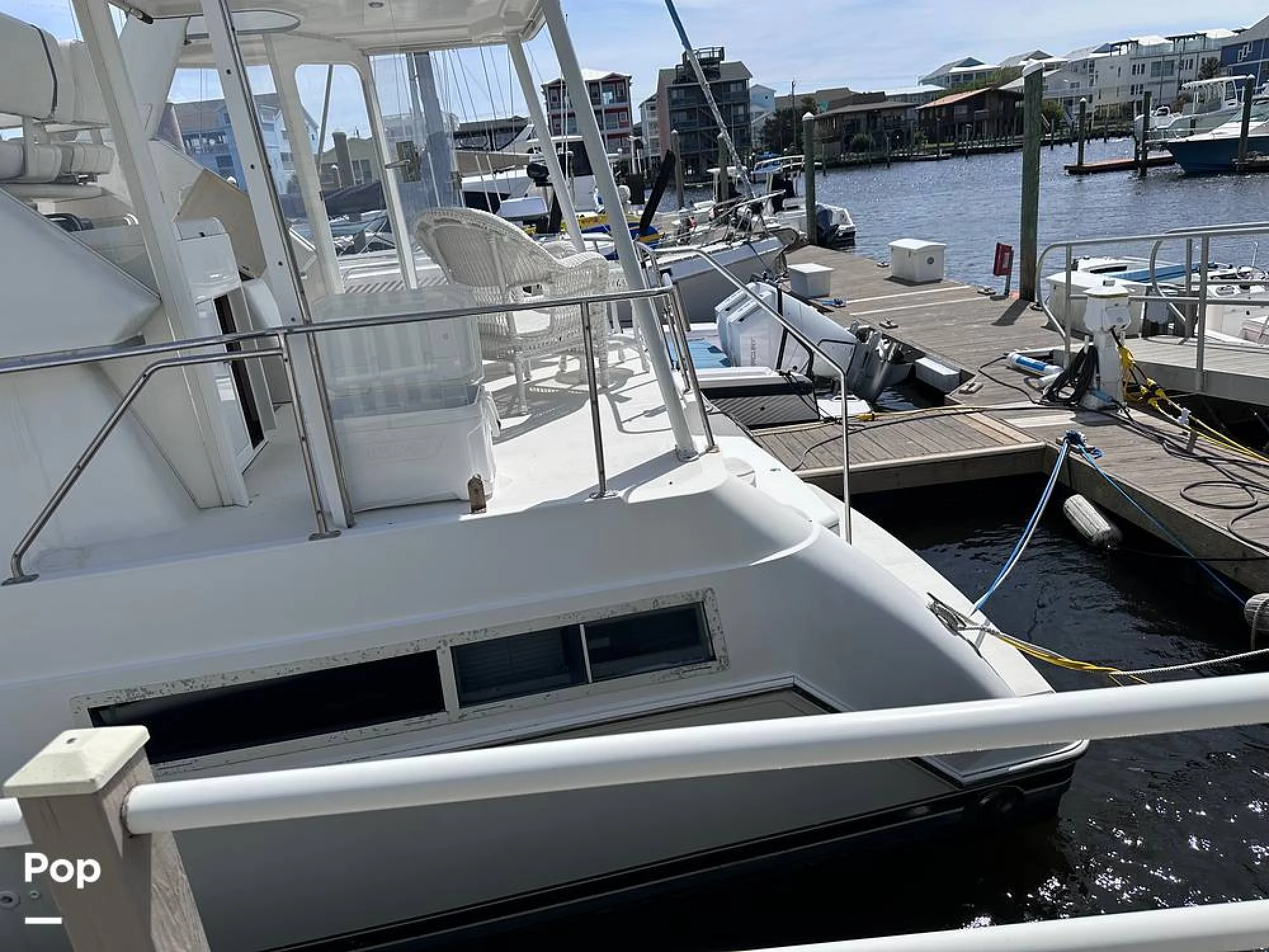 1997 Carver 355 AFT CABIN - Image 5