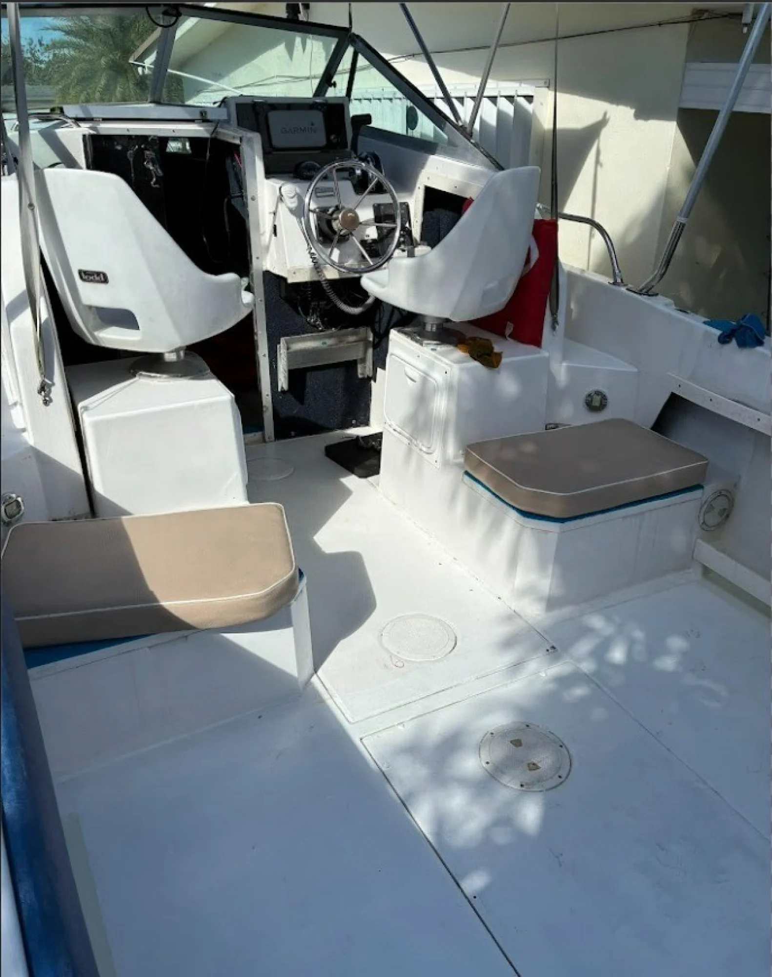 1989 Grady-White Offshore 242 - Image 4