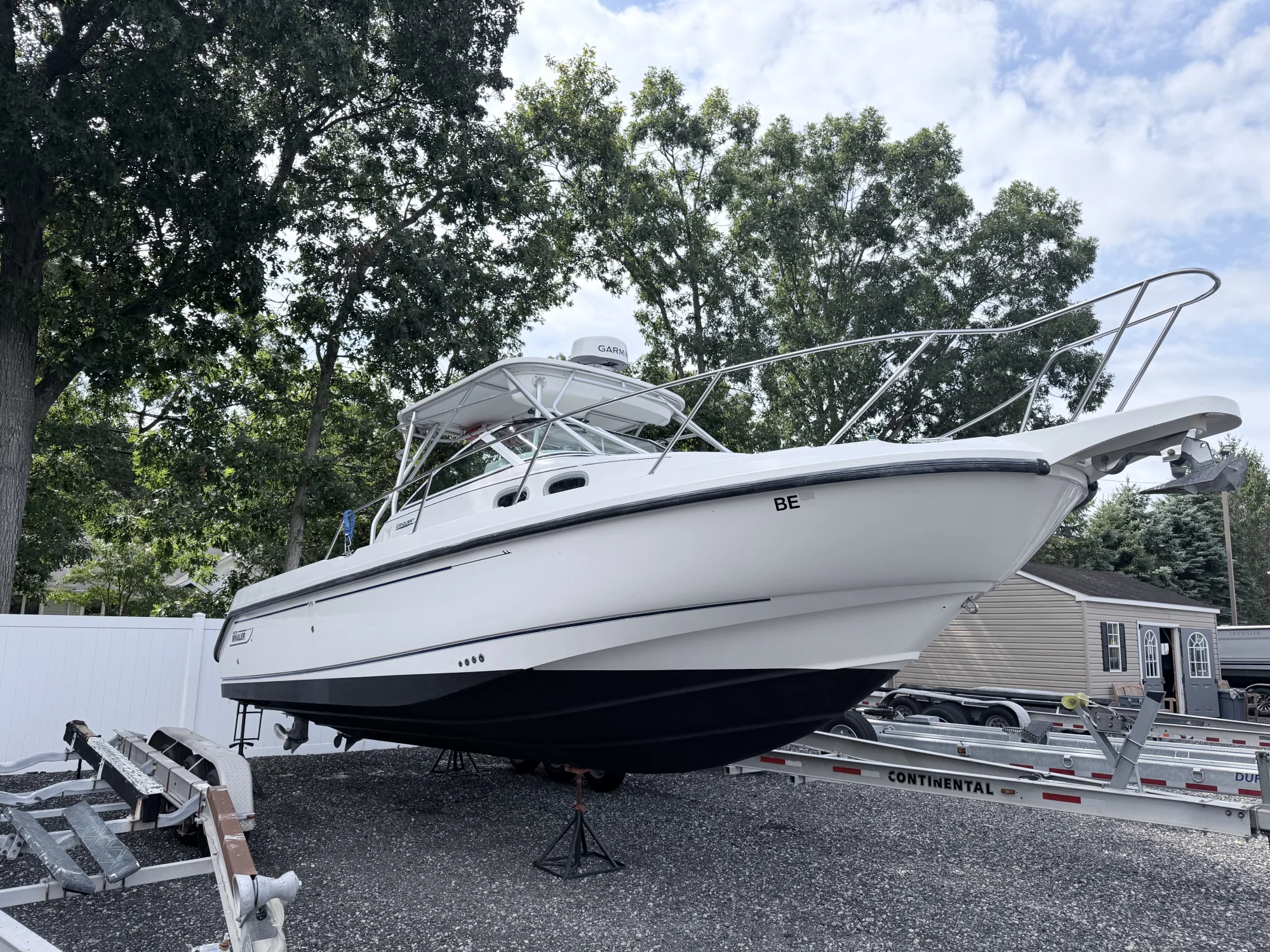 2002 Boston Whaler 295 Conquest - Image 2