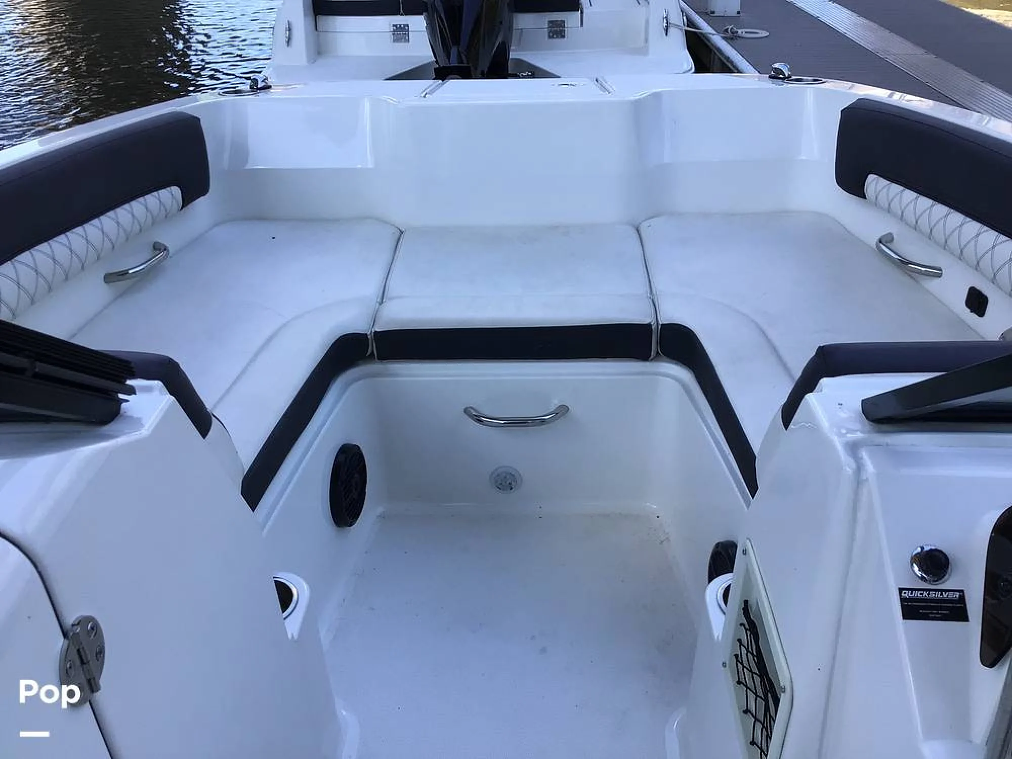 2023 Bayliner DX 2200 - Image 5