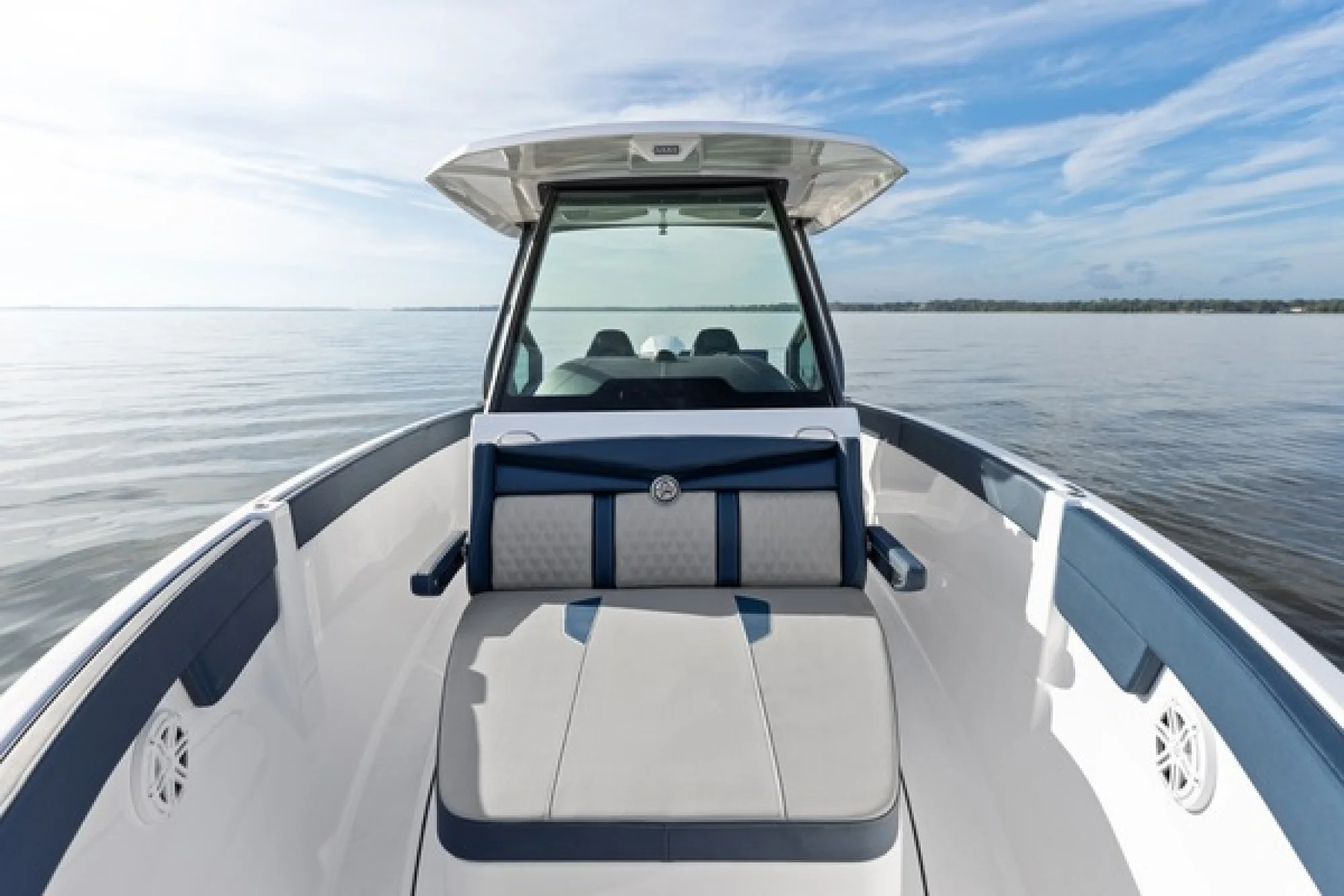 2026 Monterey Elite 25 OB Bowrider - Image 3