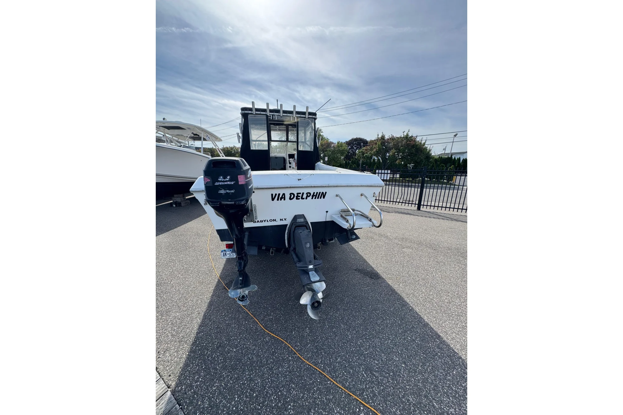 1998 Sport-Craft 252 Sportfish - Image 3