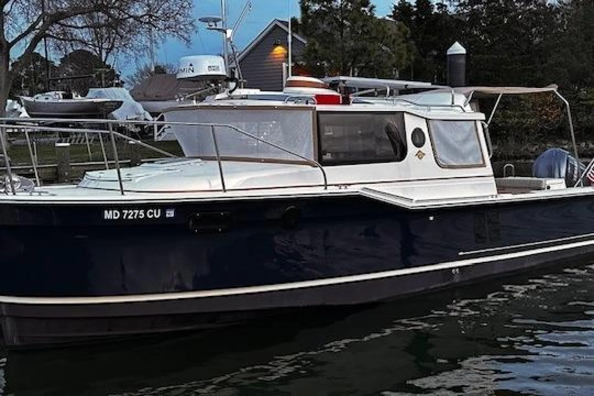 2024 Ranger Tugs R-27 - Image 3