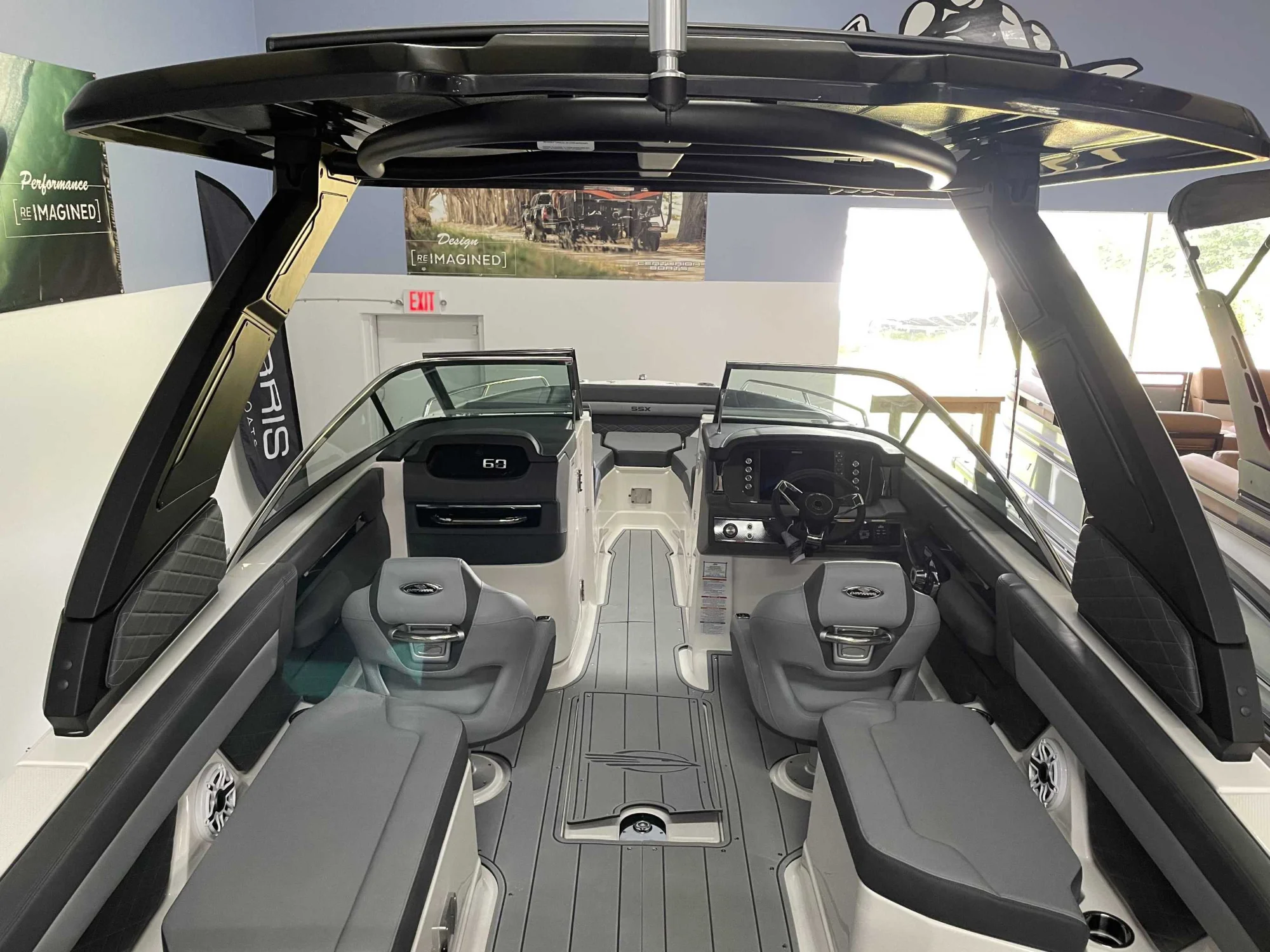 2025 Chaparral 267 SSX - Image 4