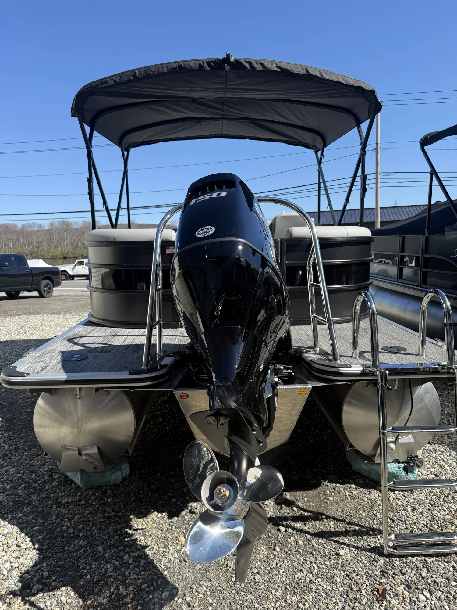 2026 Bentley Pontoons Bolt 223 - Image 4