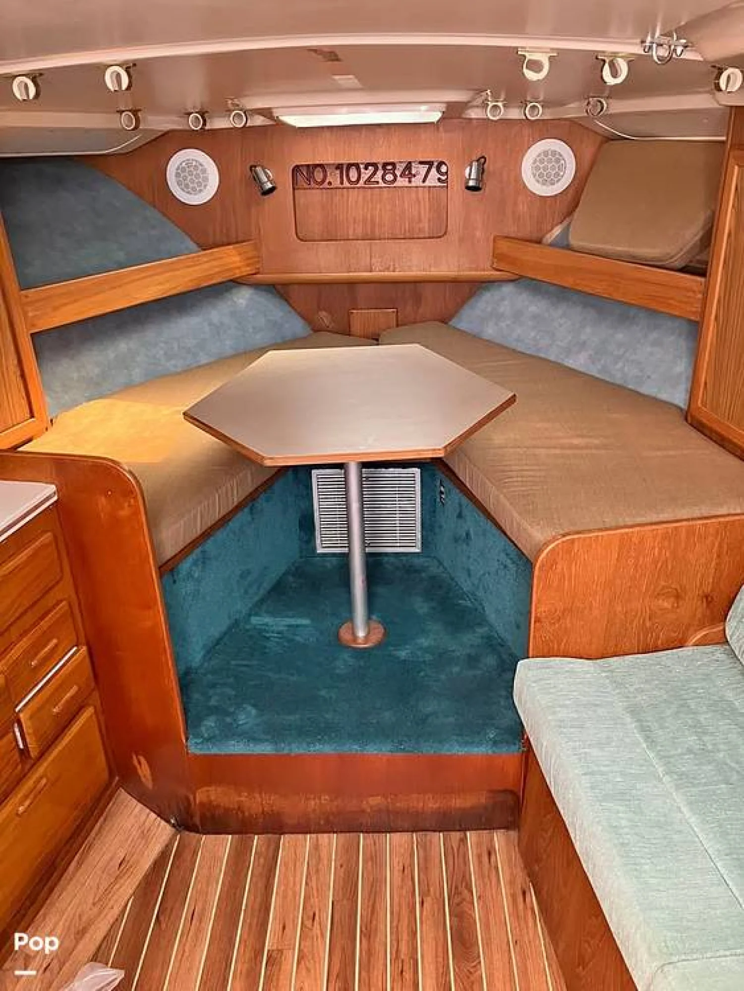 1995 Luhrs 32 Open - Image 3