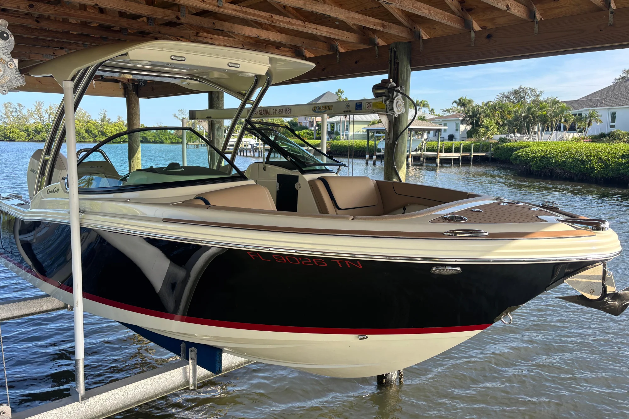 2023 Chris-Craft Calypso 24 - Image 2