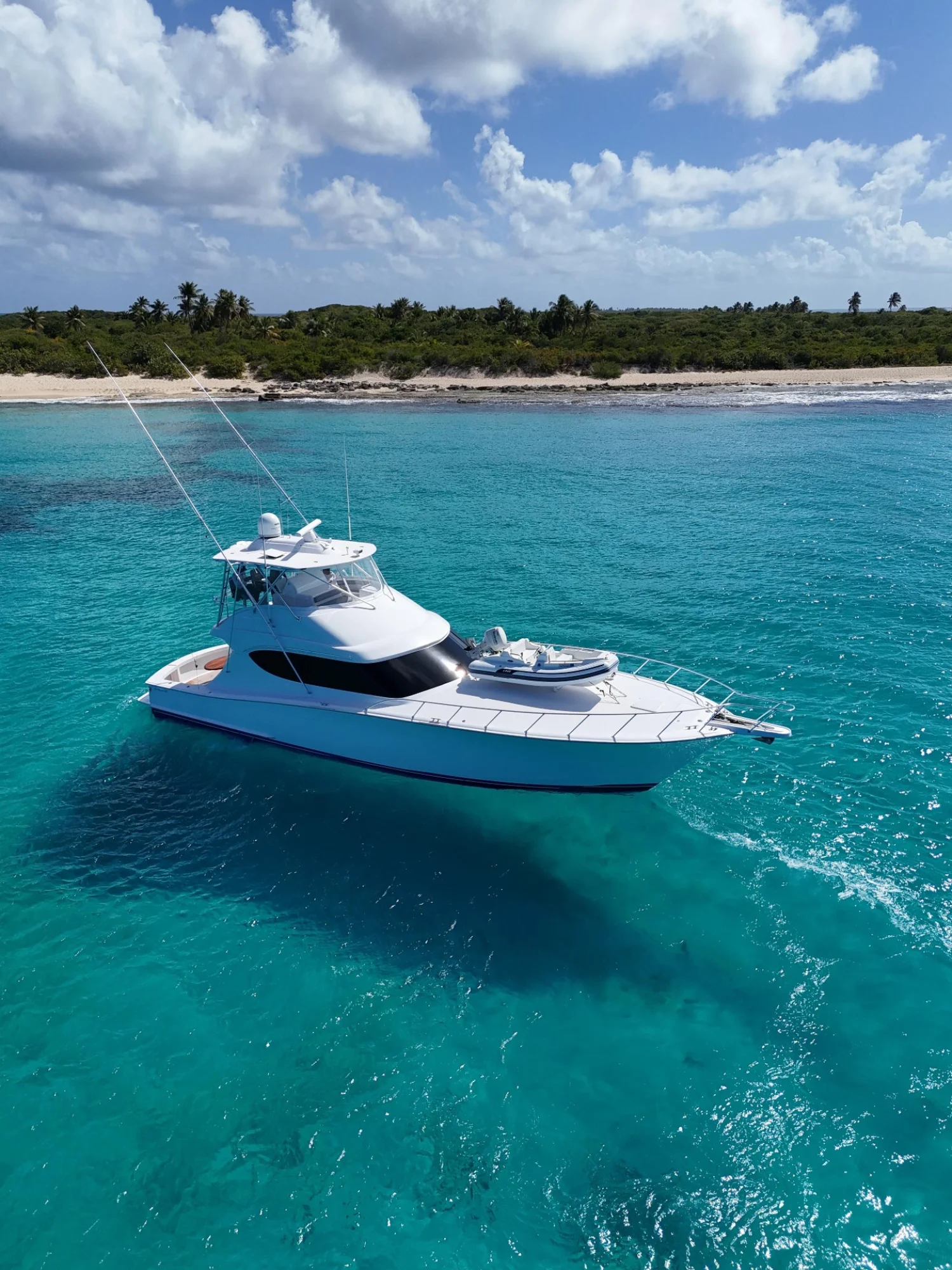 HATTERAS GT 60 CONVERTIBLE - Image 3