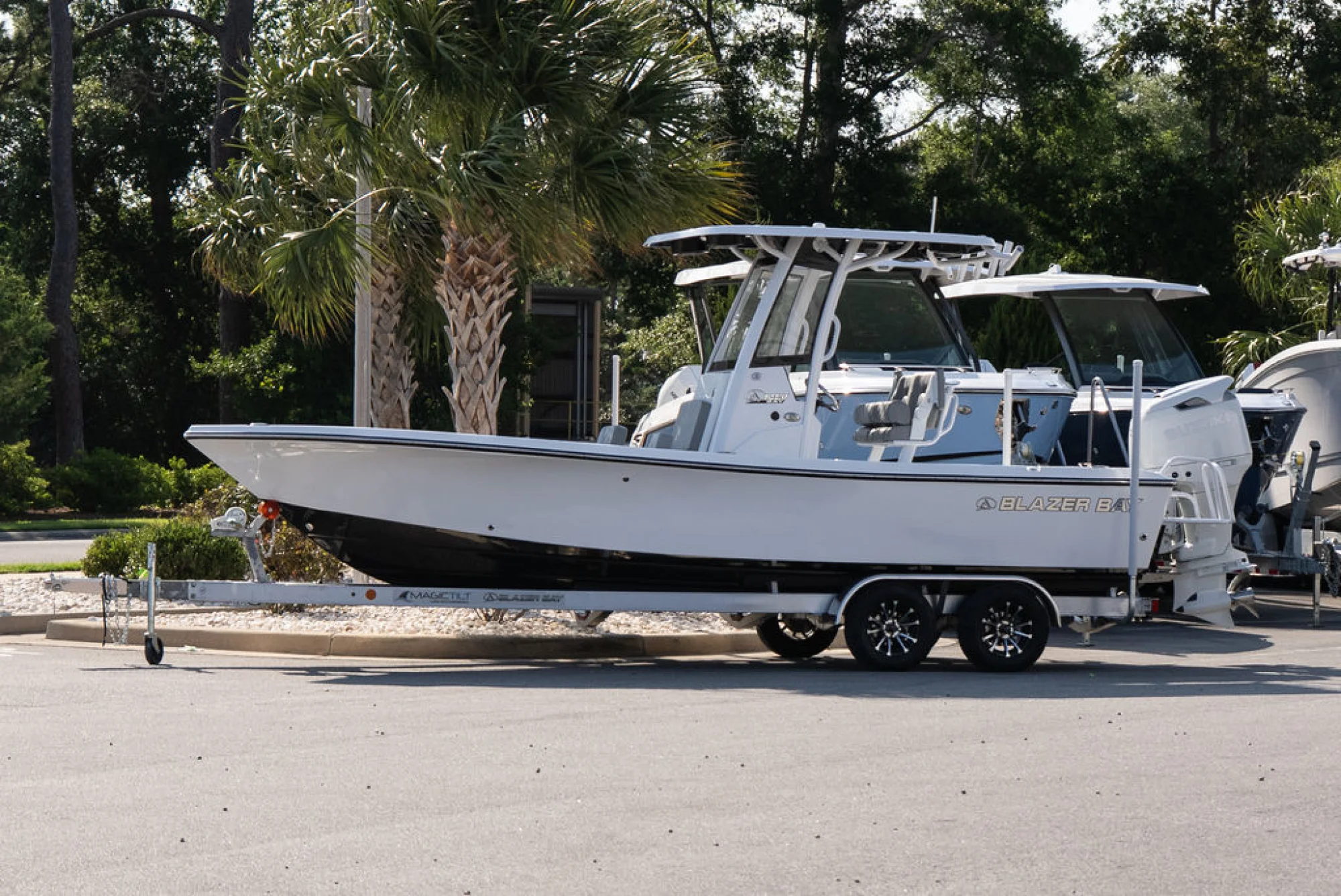 BLAZER BAY 2440 BAY