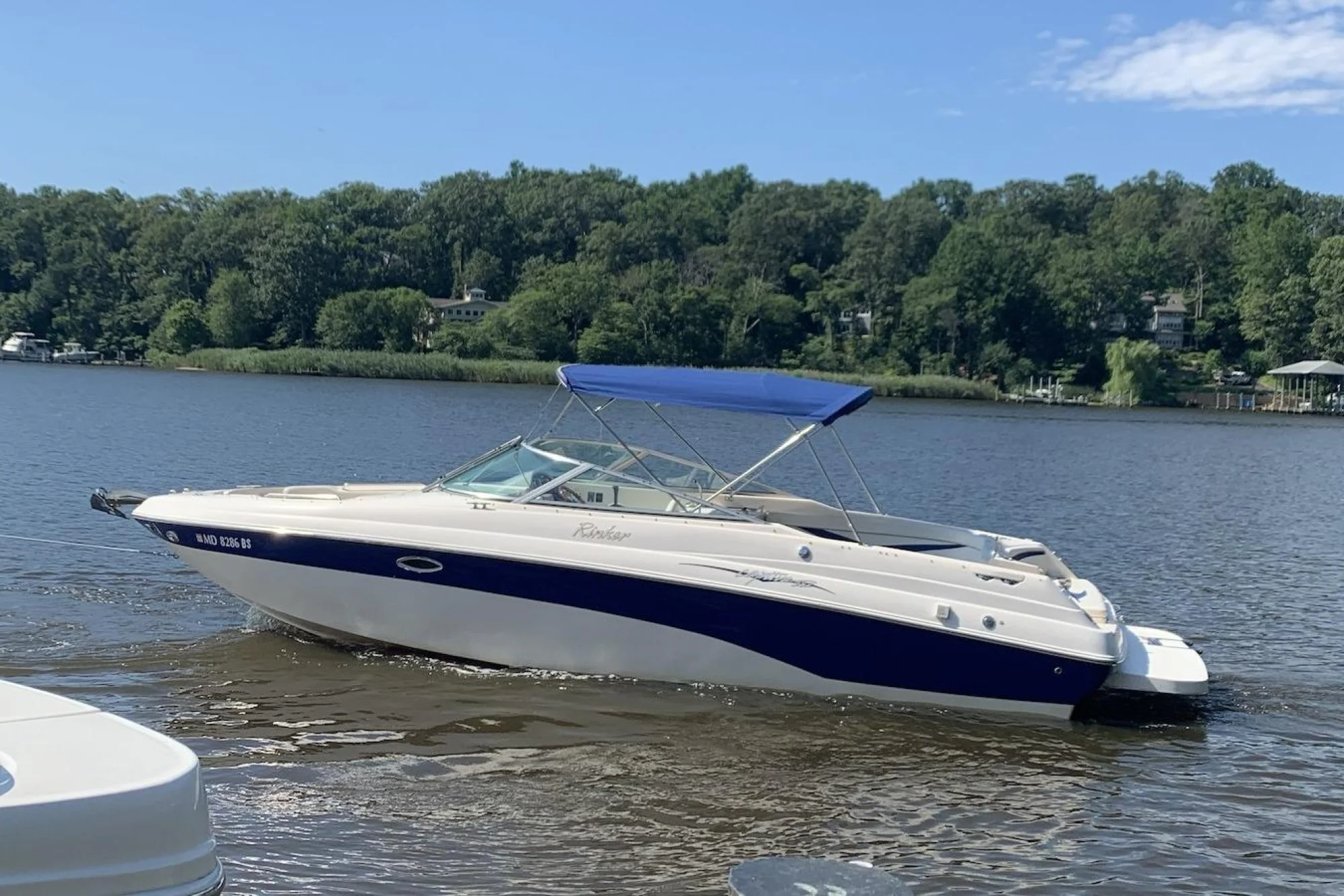 Rinker 282 Captiva Bowrider - Image 2