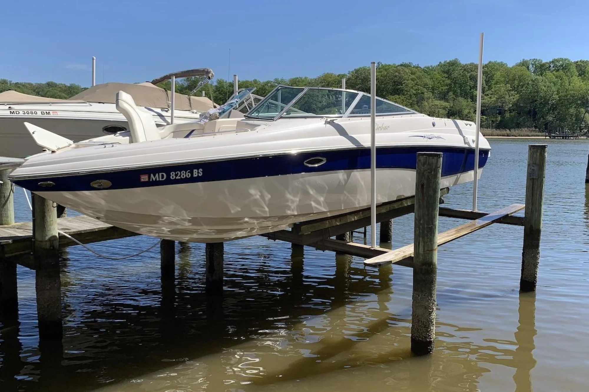 Rinker 282 Captiva Bowrider